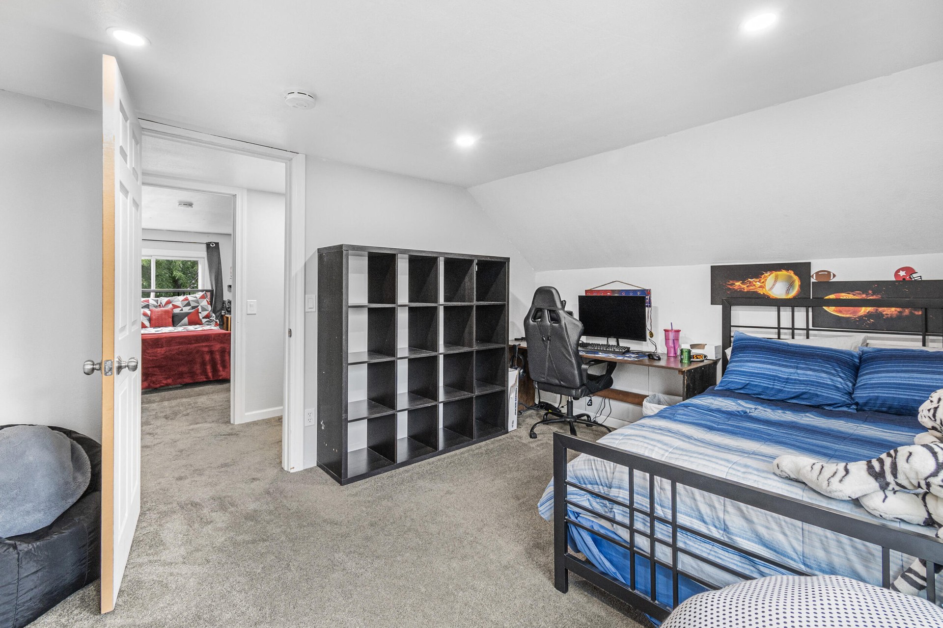 
                        Property photograph at
                        792 A HWY 395 N
                      