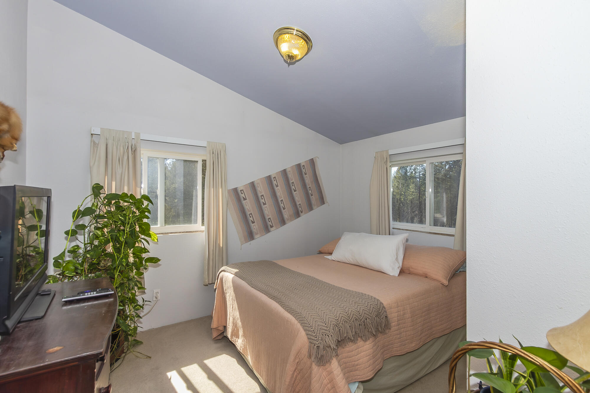 
                        Property photograph at
                        6731 RIVER WAY
                      