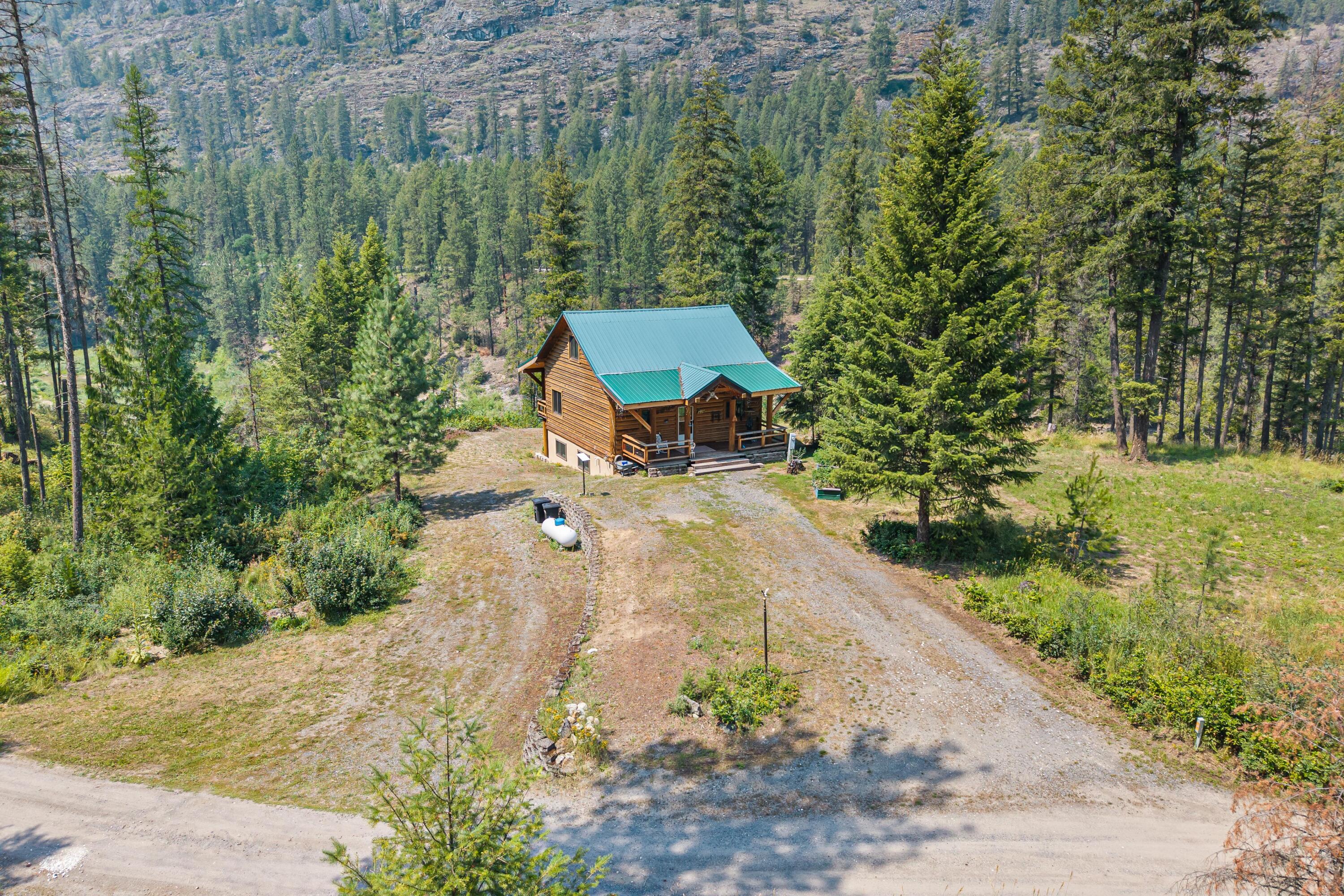 
                        Property photograph at
                        3733 V SAND CREEK RD
                      