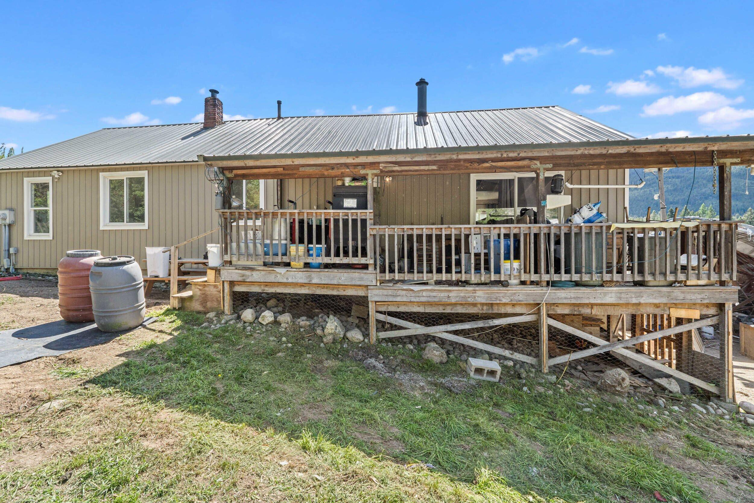 
                        Property photograph at
                        2083 MARBLE VALLEY-BASIN RD
                      