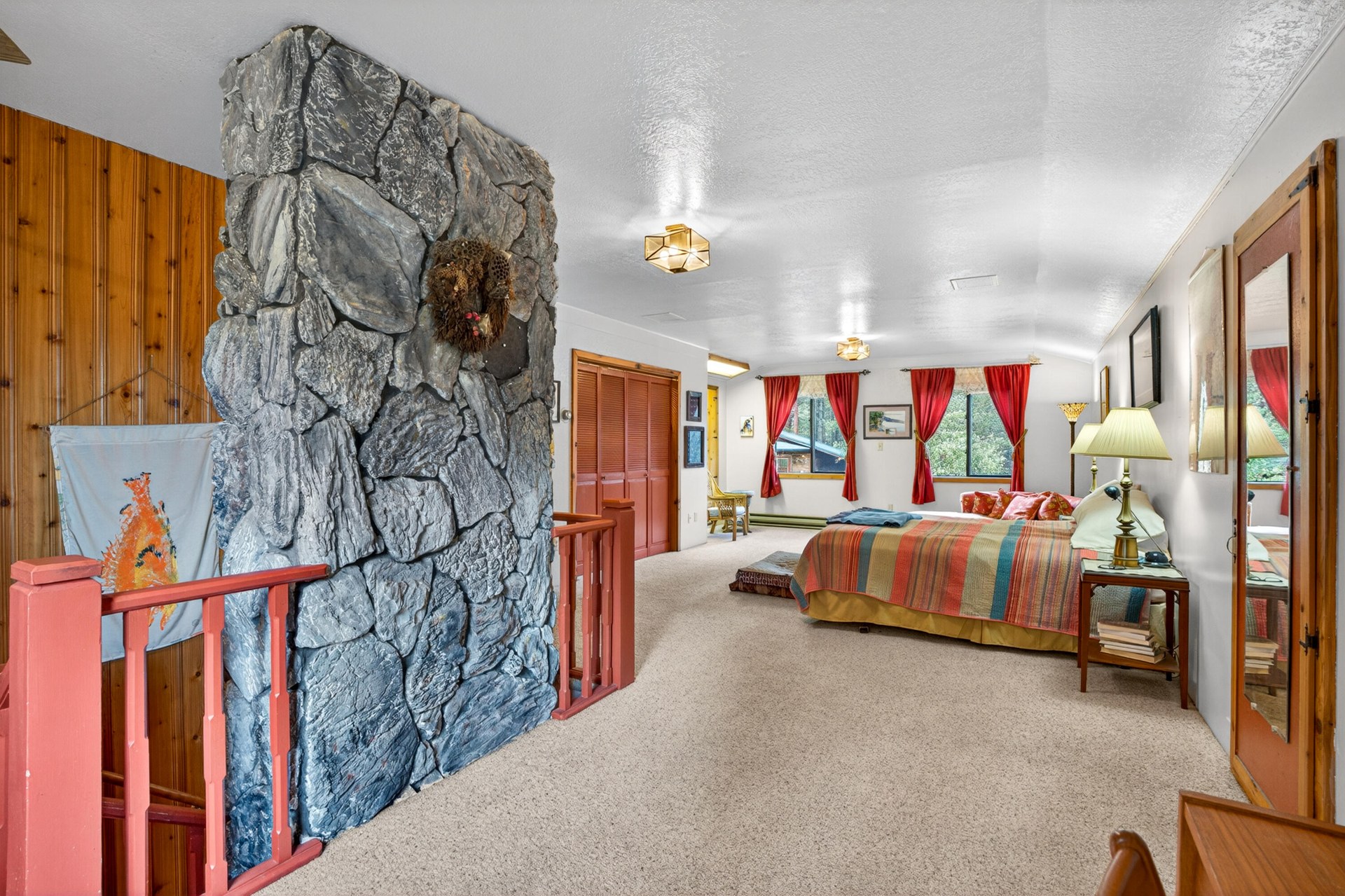 
                        Property photograph at
                        59 BISBEE CREEK LN
                      