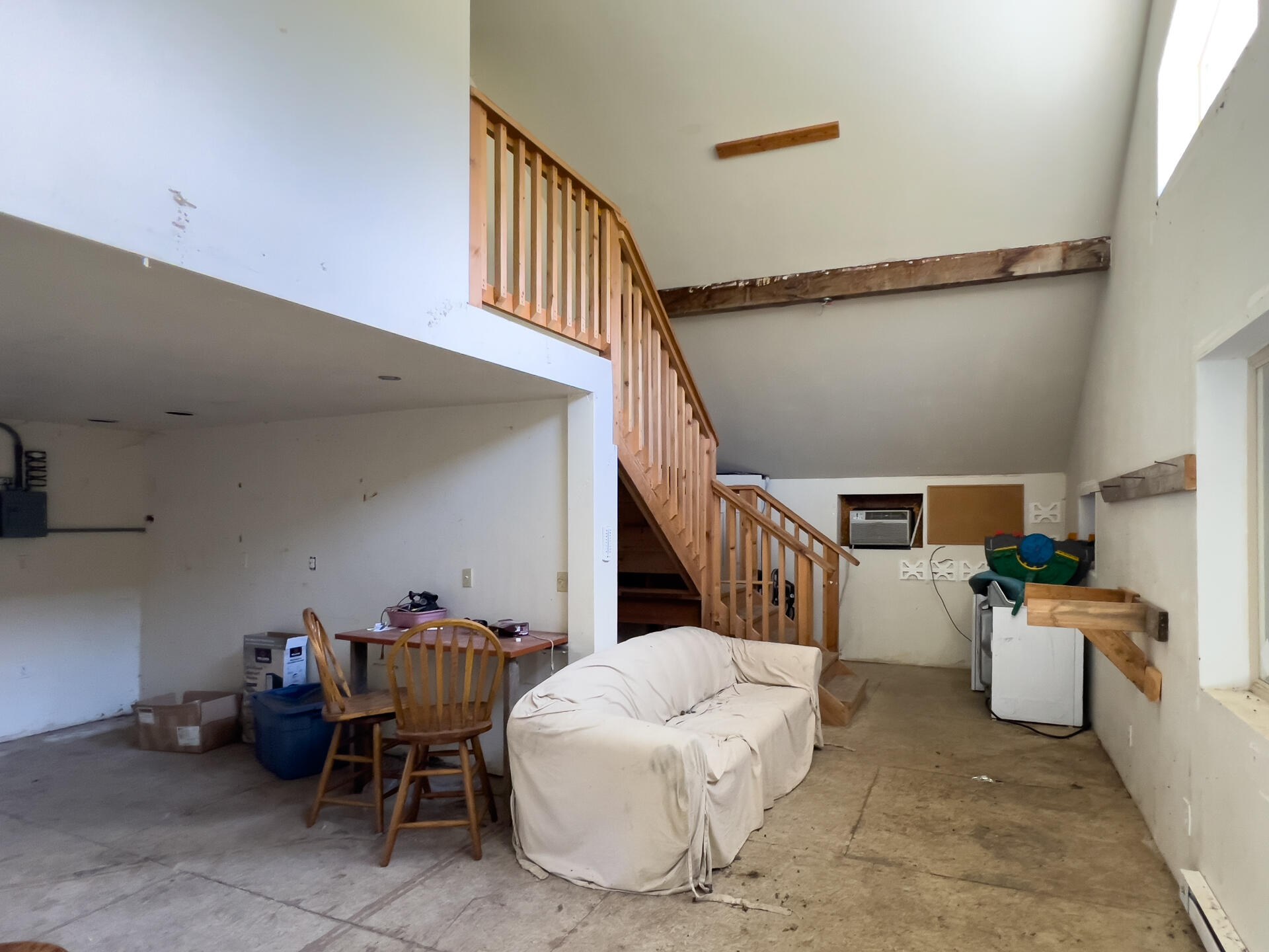 
                        Property photograph at
                        1949-B SCOTT RD
                      