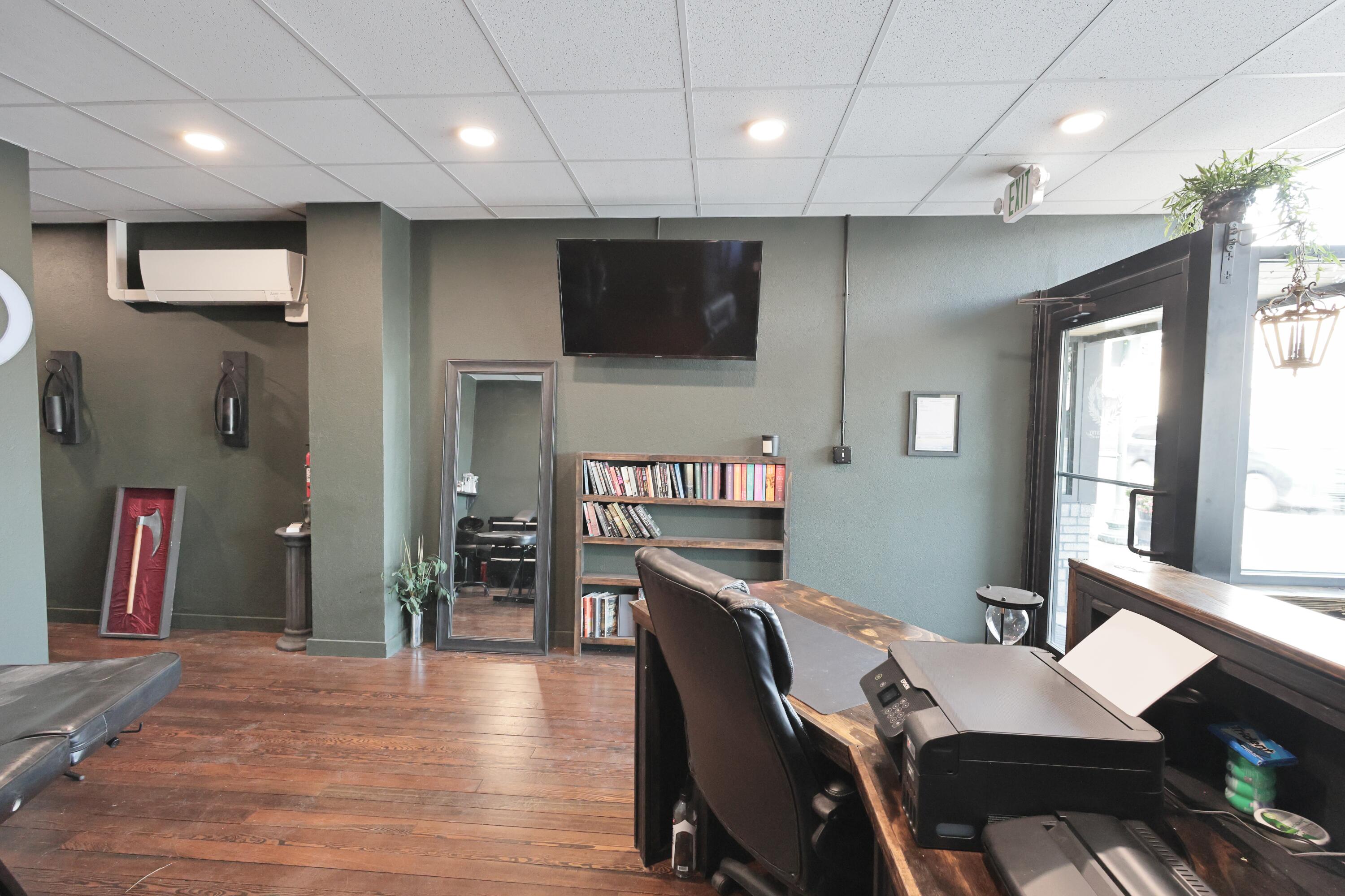 
                        Property photograph at
                        108 E MAIN AVE
                      