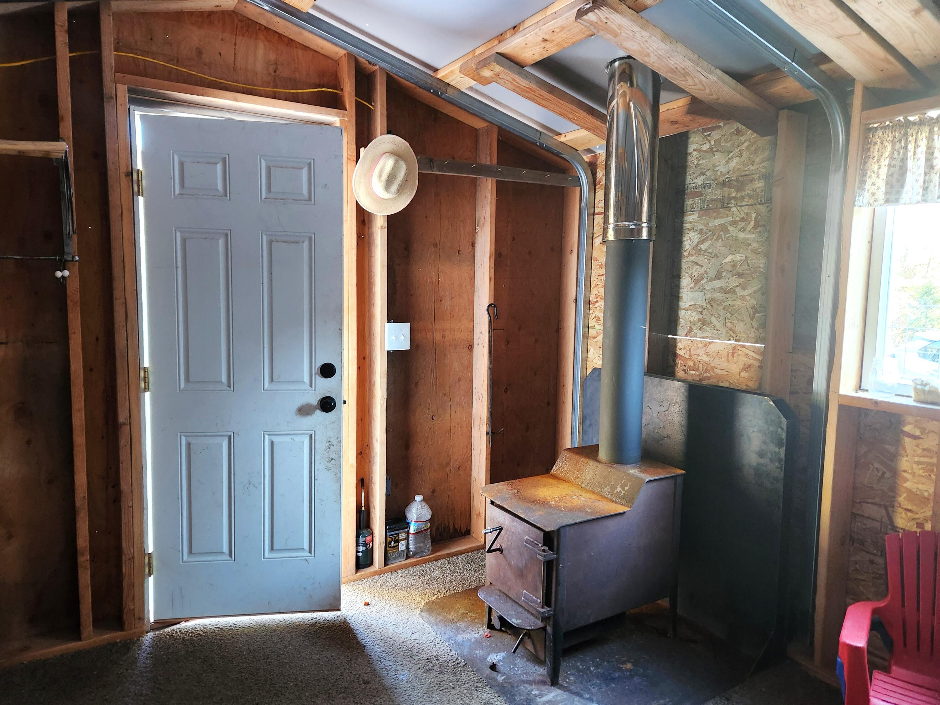 
                        Property photograph at
                        318 ROCKABYE LN
                      