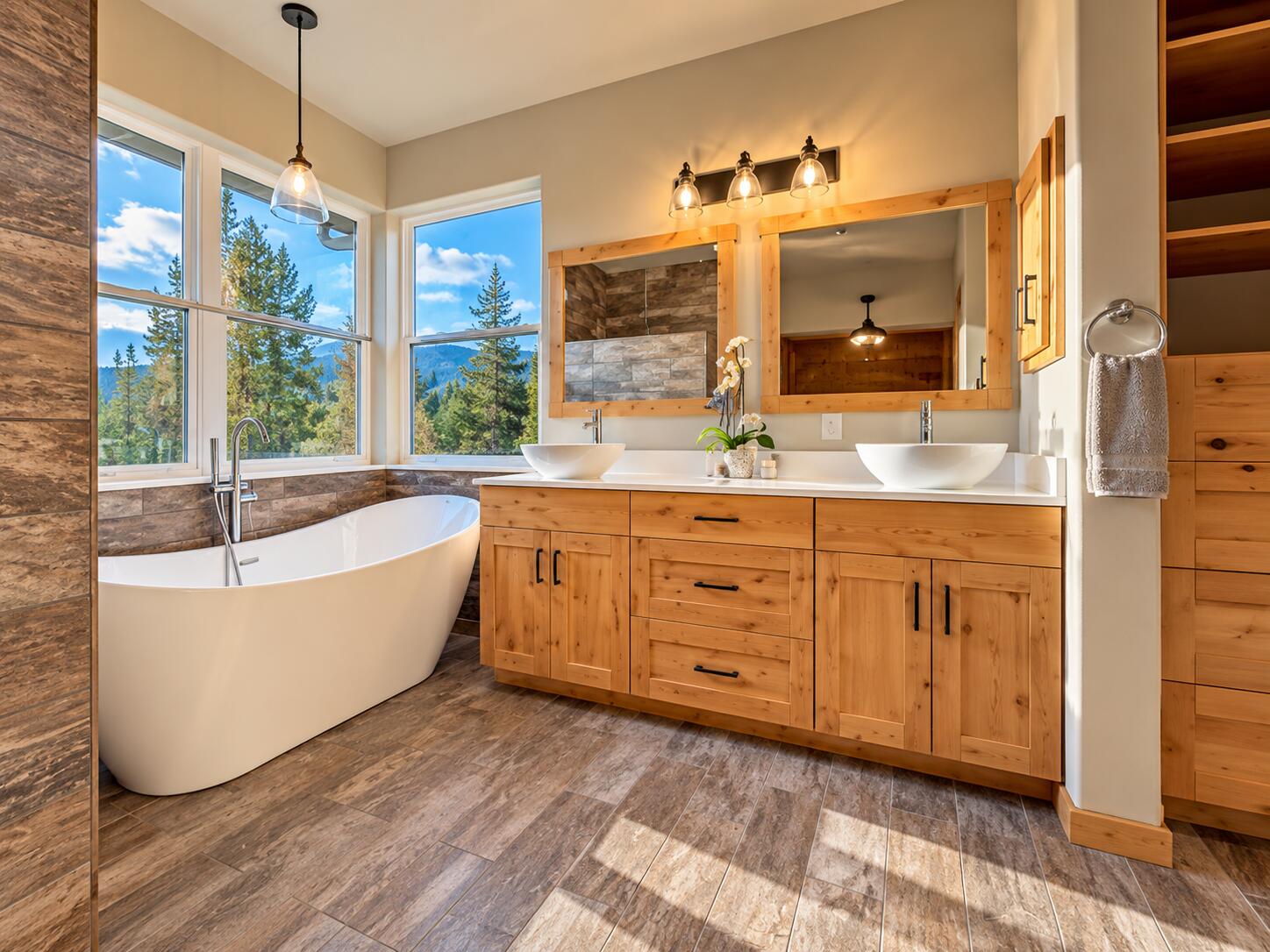 
                        Property photograph at
                        1420 SHERMAN VIEW WAY
                      