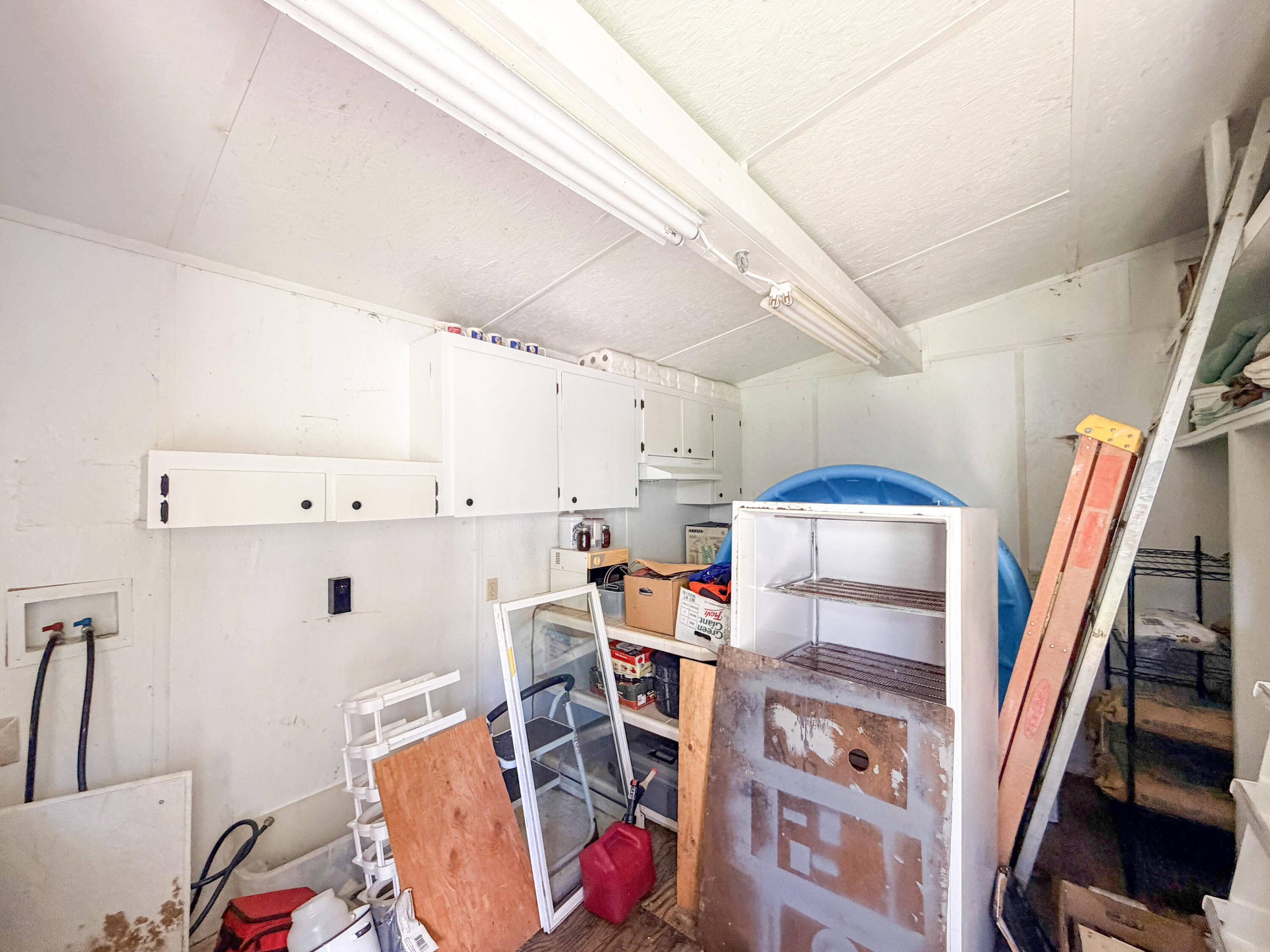 
                        Property photograph at
                        3154 HEATHER LANE
                      
