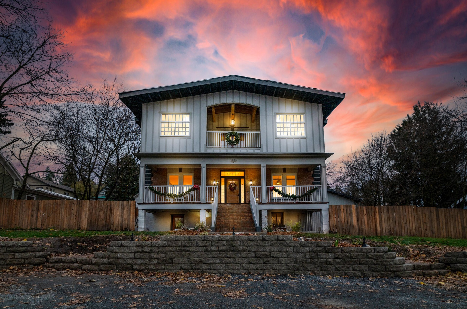 
                        Property photograph at
                        640 N ELM ST
                      