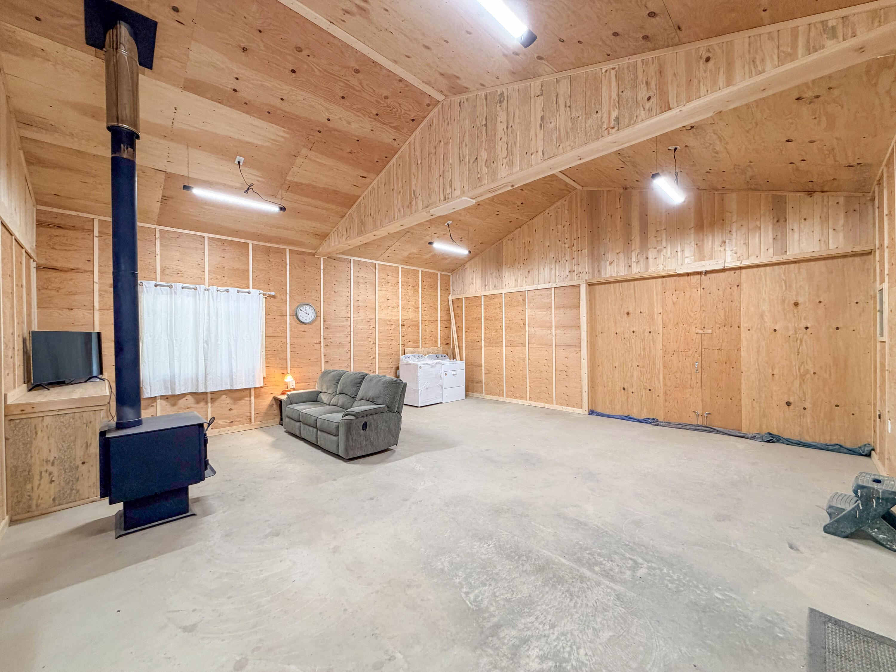 
                        Property photograph at
                        3402 LARKSPUR WAY
                      