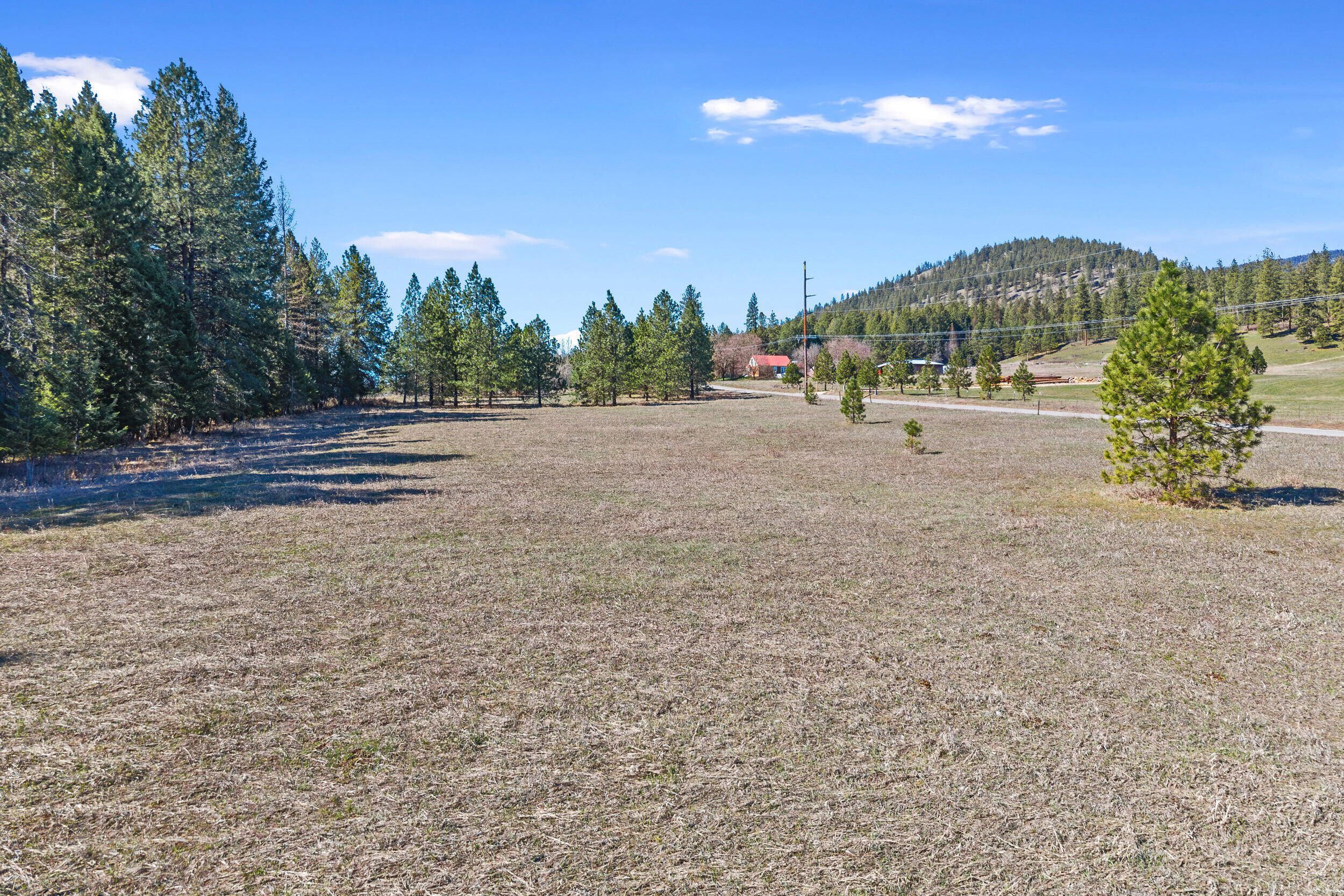 
                        Property photograph at
                        2068 ADDY-GIFFORD RD
                      