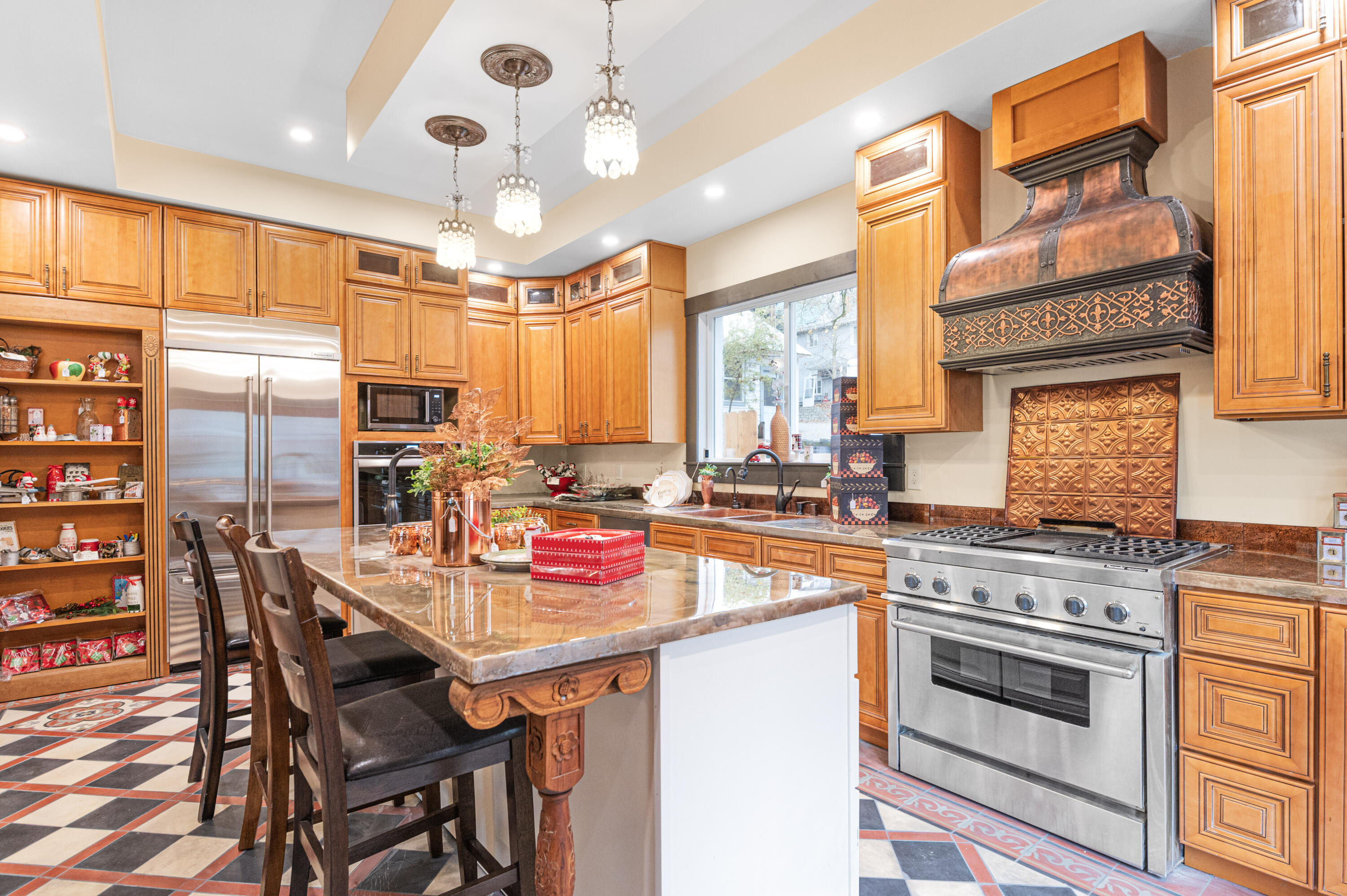 
                        Property photograph at
                        640 N ELM ST
                      