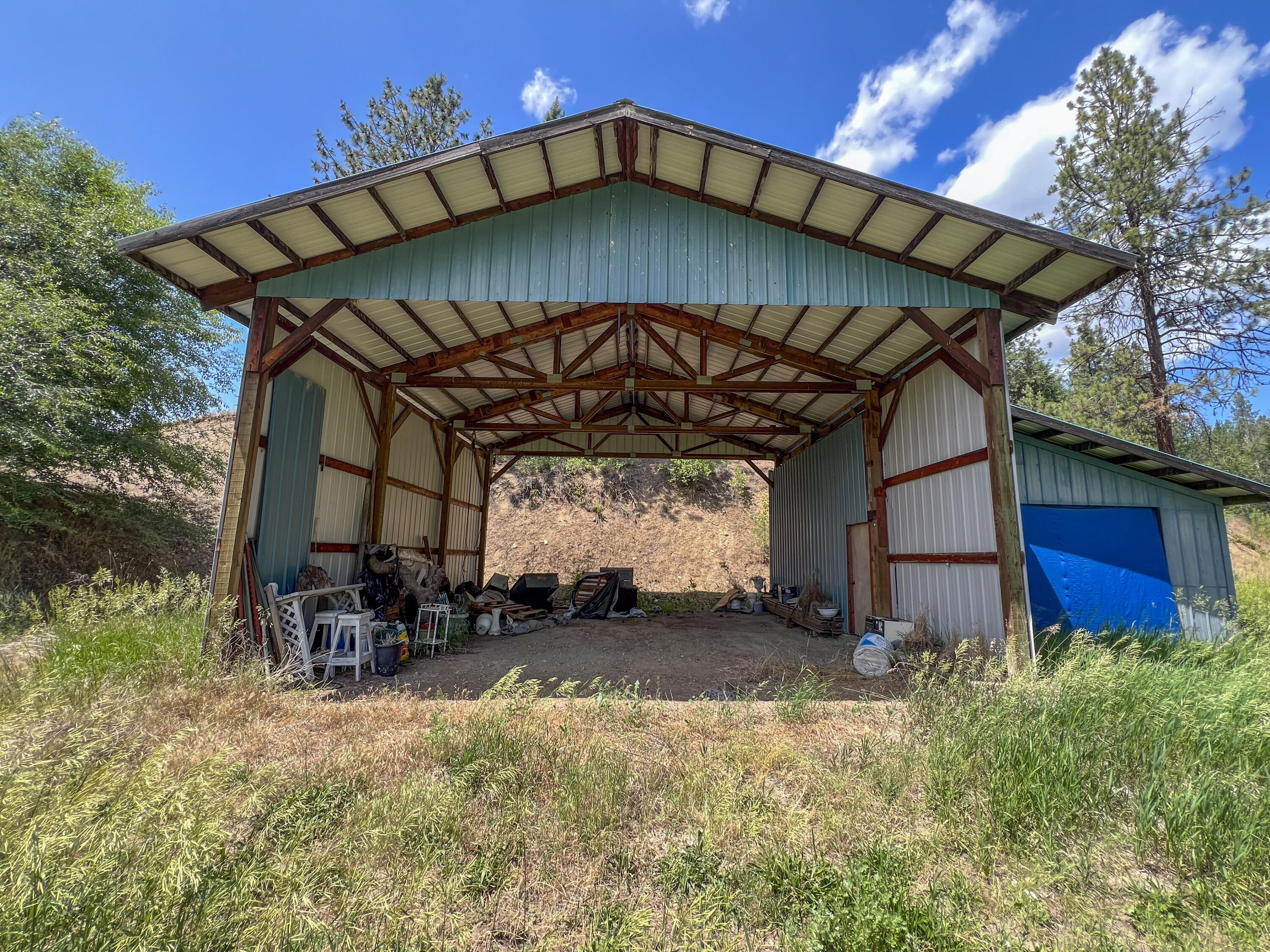 
                        Property photograph at
                        598 N HWY 395
                      