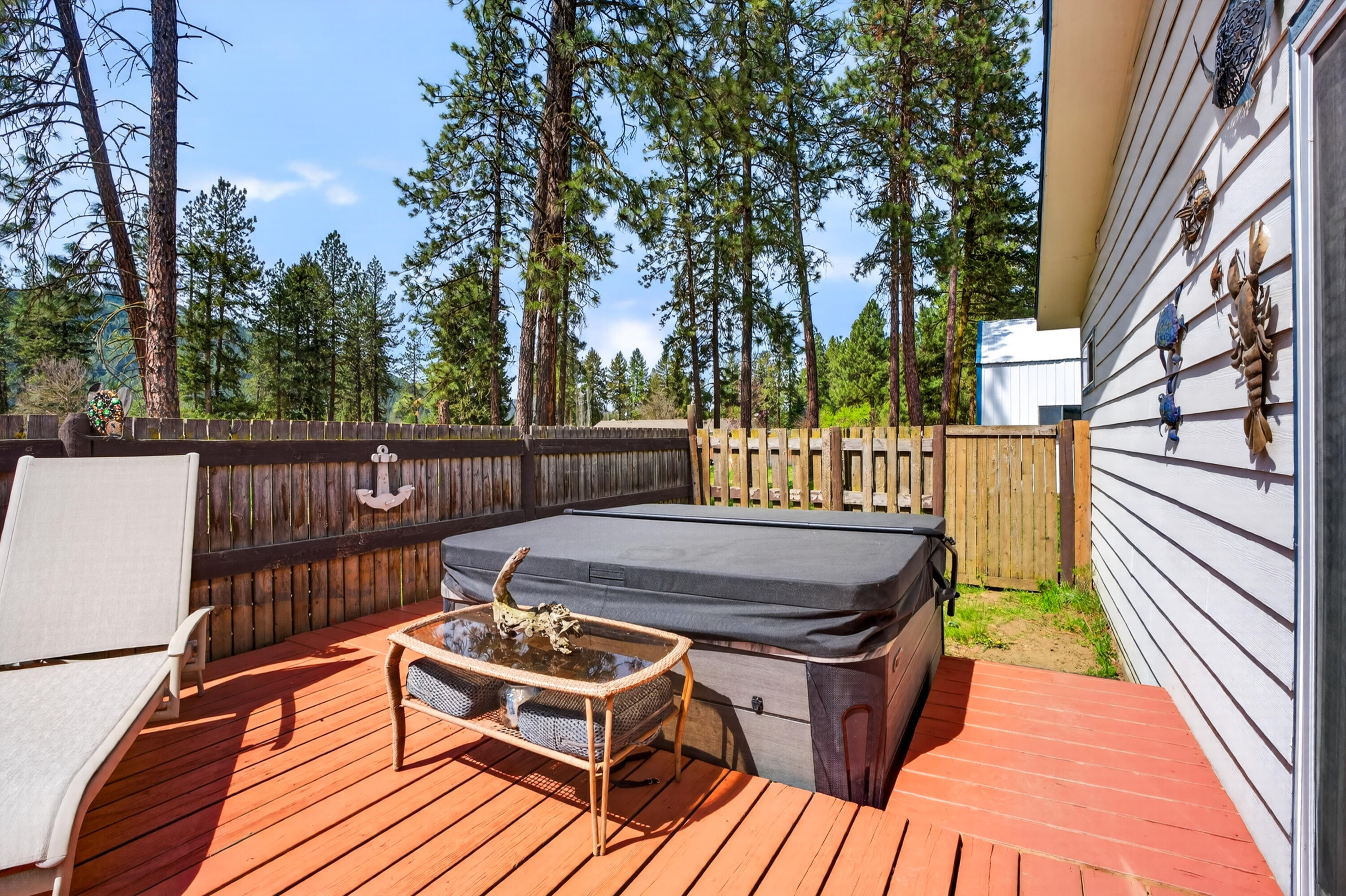 
                        Property photograph at
                        762 JOSEPH JESSICA RD
                      