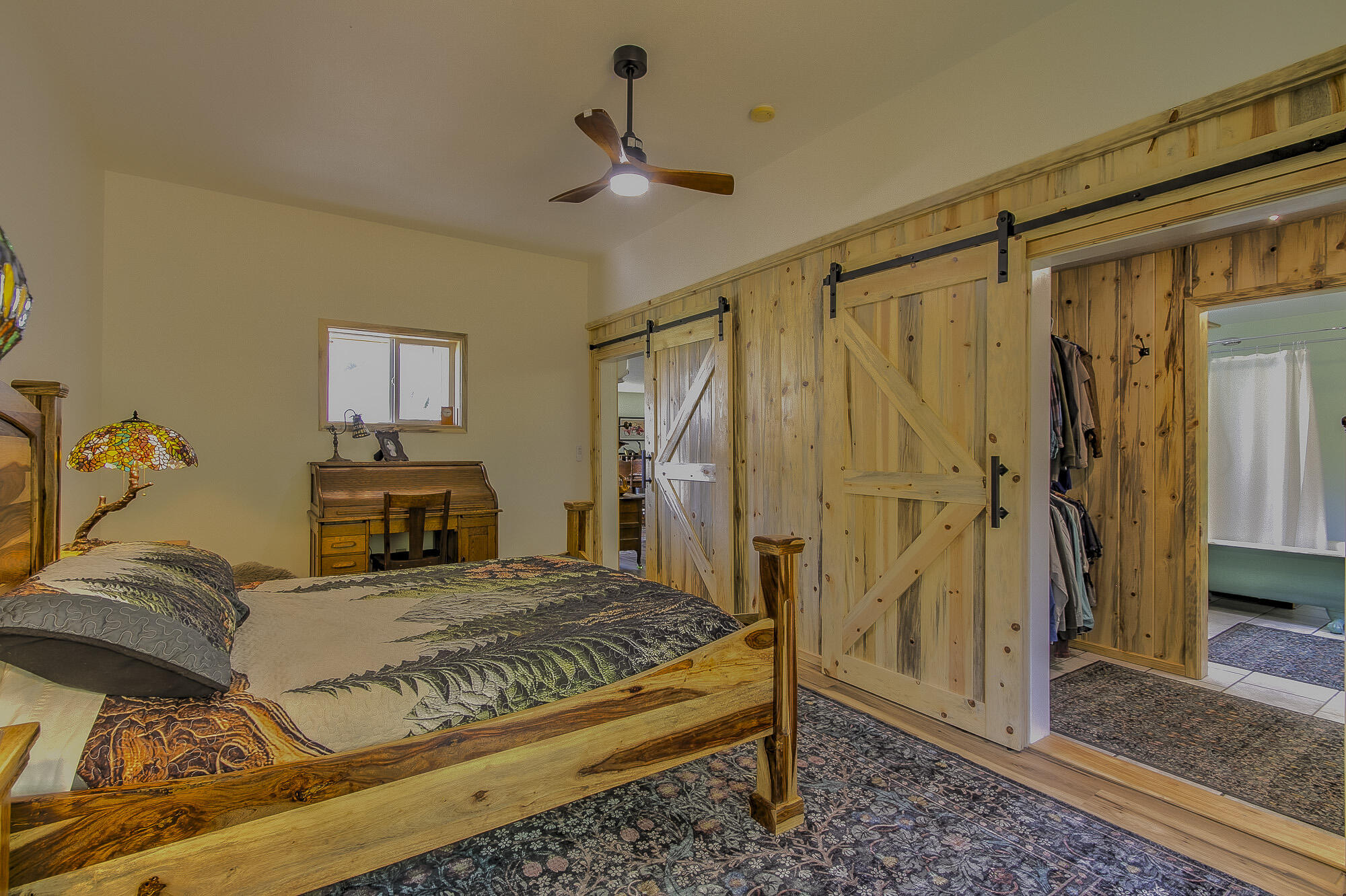 
                        Property photograph at
                        3829 DEEP LAKE BOUNDARY RD
                      