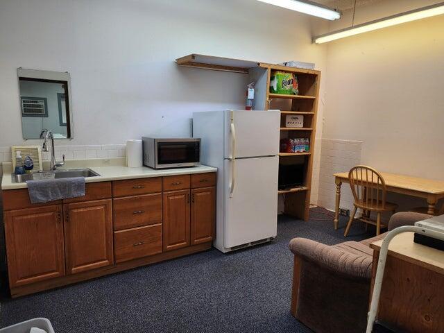 
                        Property photograph at
                        153 N WYNNE ST
                      