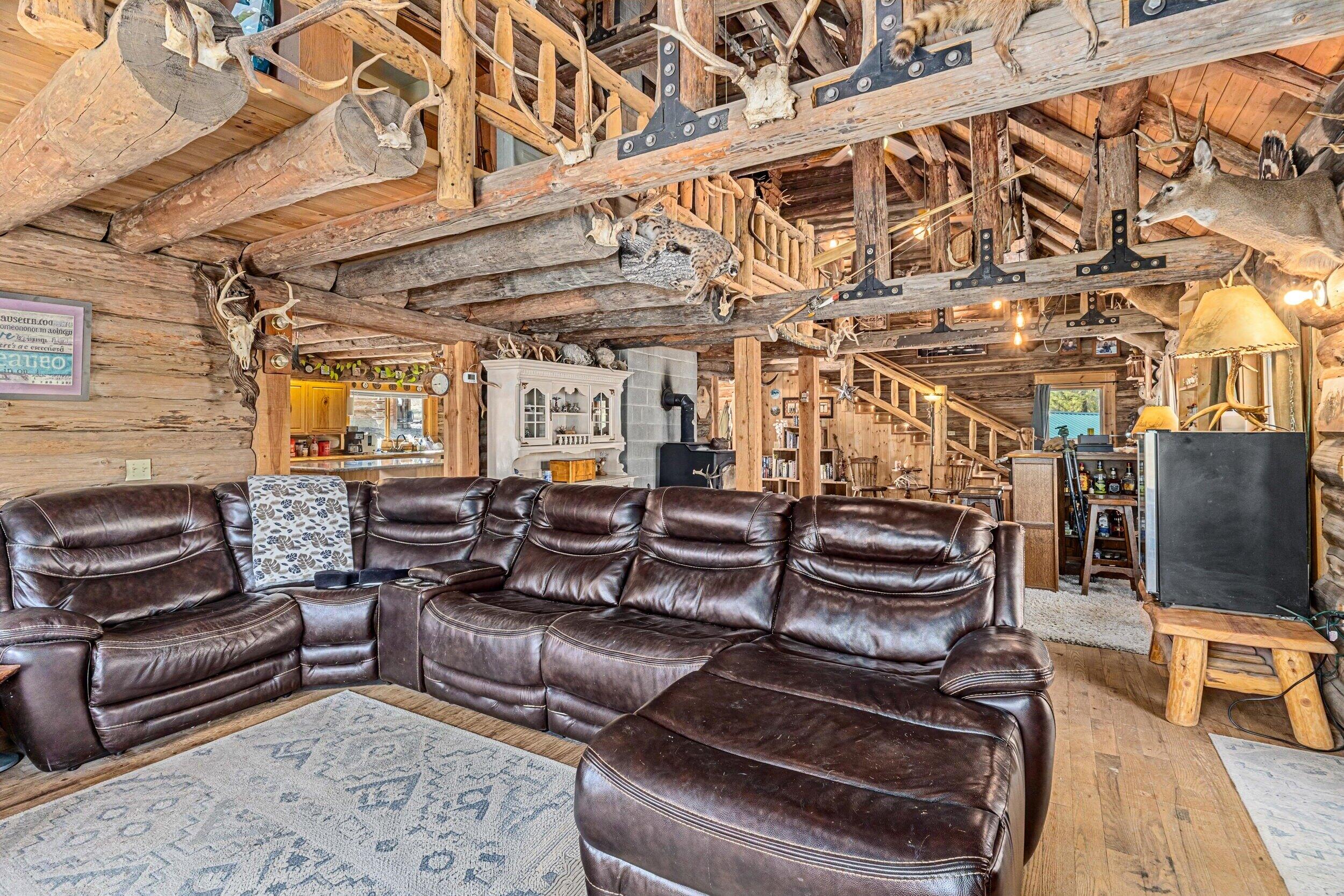 
                        Property photograph at
                        4158 LUMBERG RD
                      