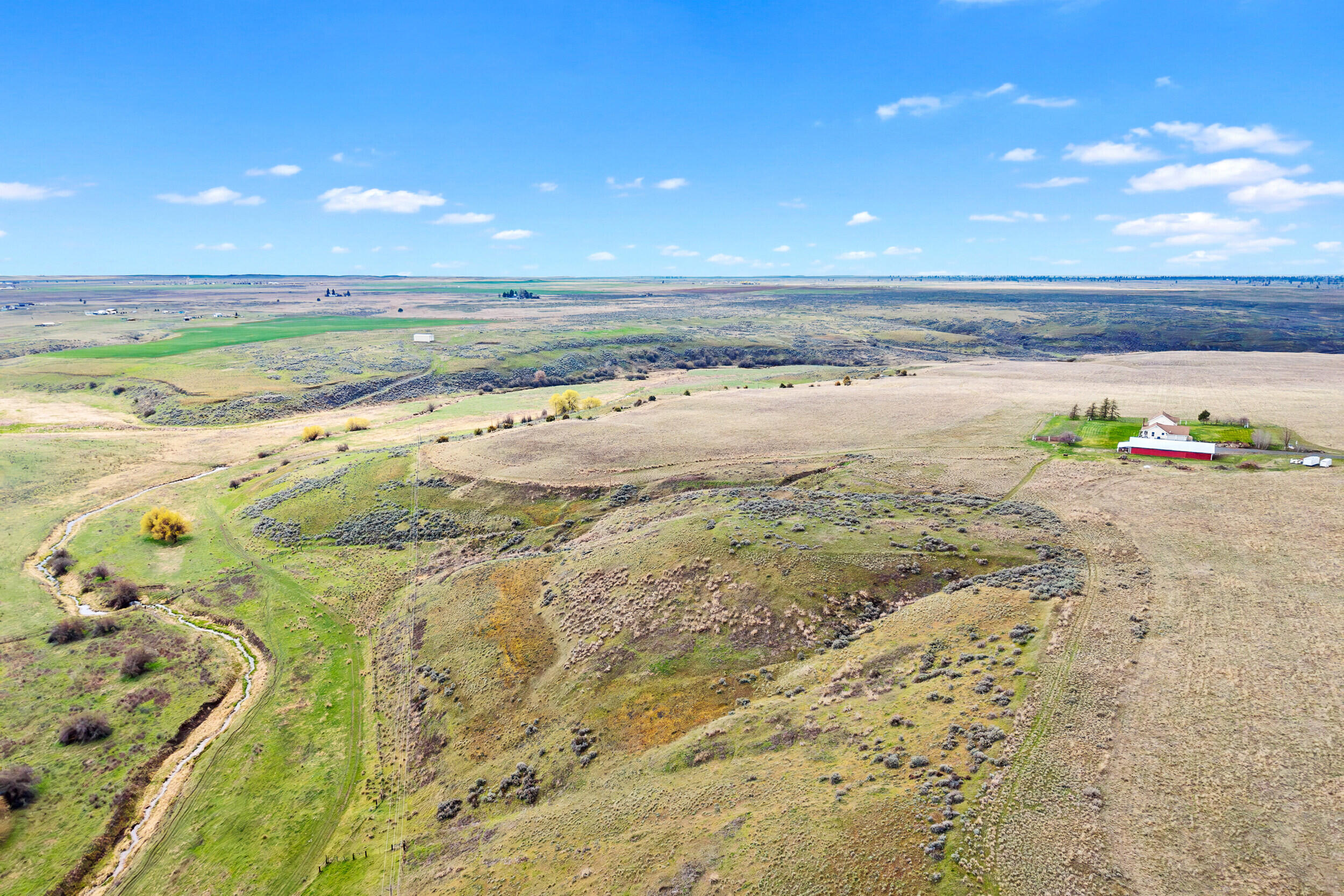 
                        Property photograph at
                        34462 COTTONWOOD CREEK RD E
                      