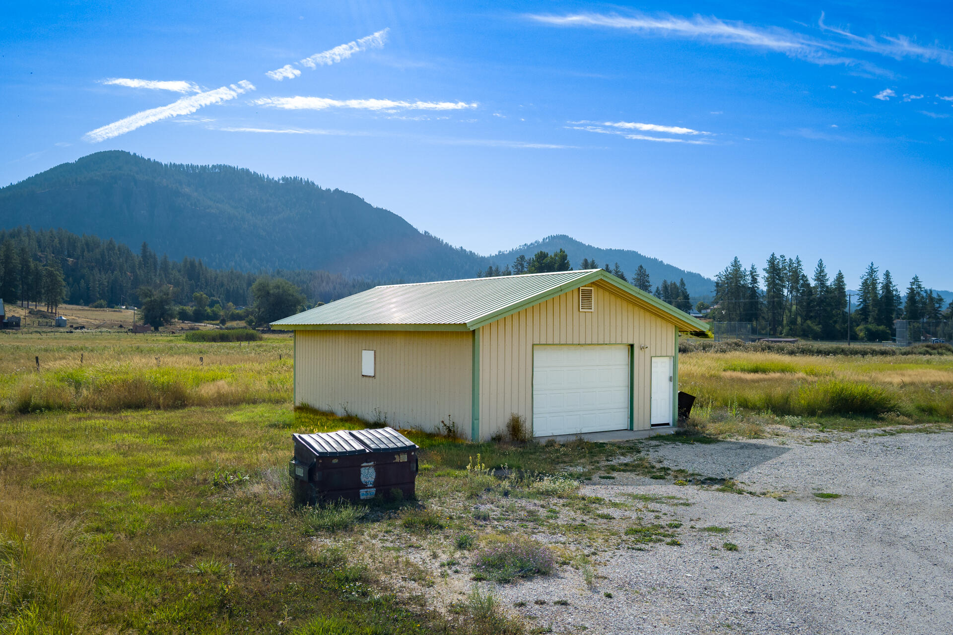 
                        Property photograph at
                        634 N 7TH ST E
                      