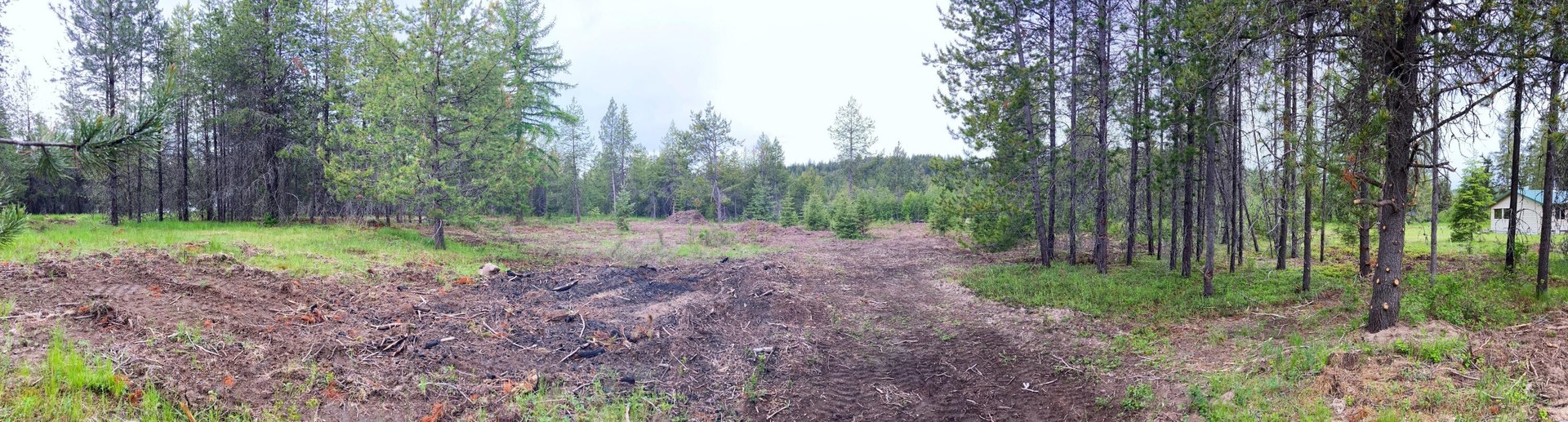 
                        Property photograph at
                        1496 E HWY 20 XX
                      