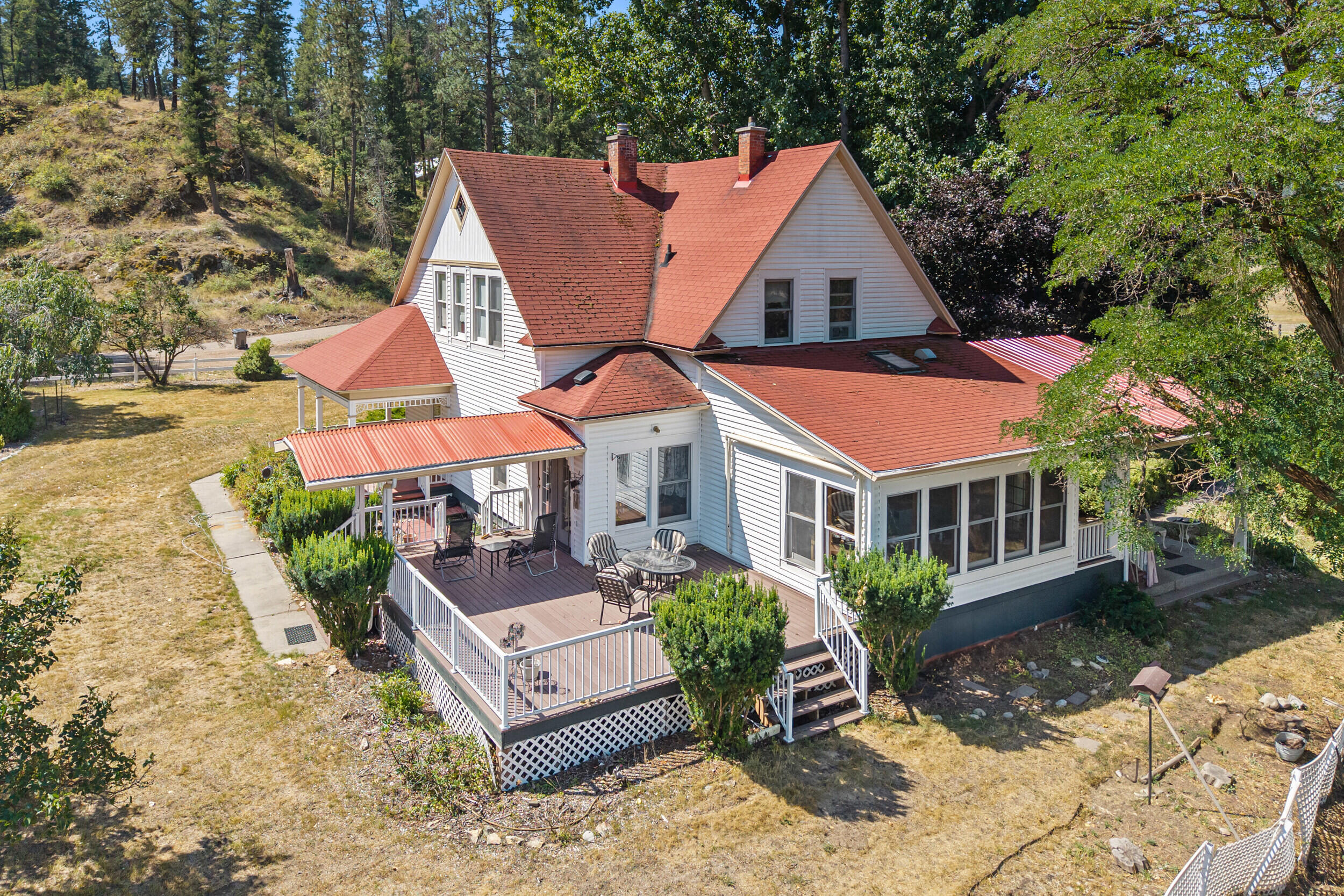 
                        Property photograph at
                        2339 KETTLE RIVER RD
                      