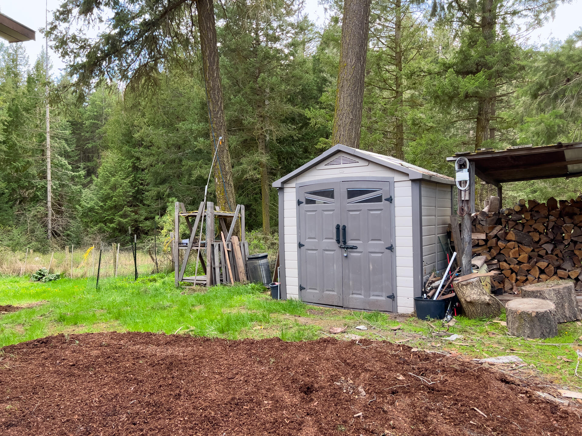 
                        Property photograph at
                        2063-A MARBLE VALLEY BASIN RD
                      