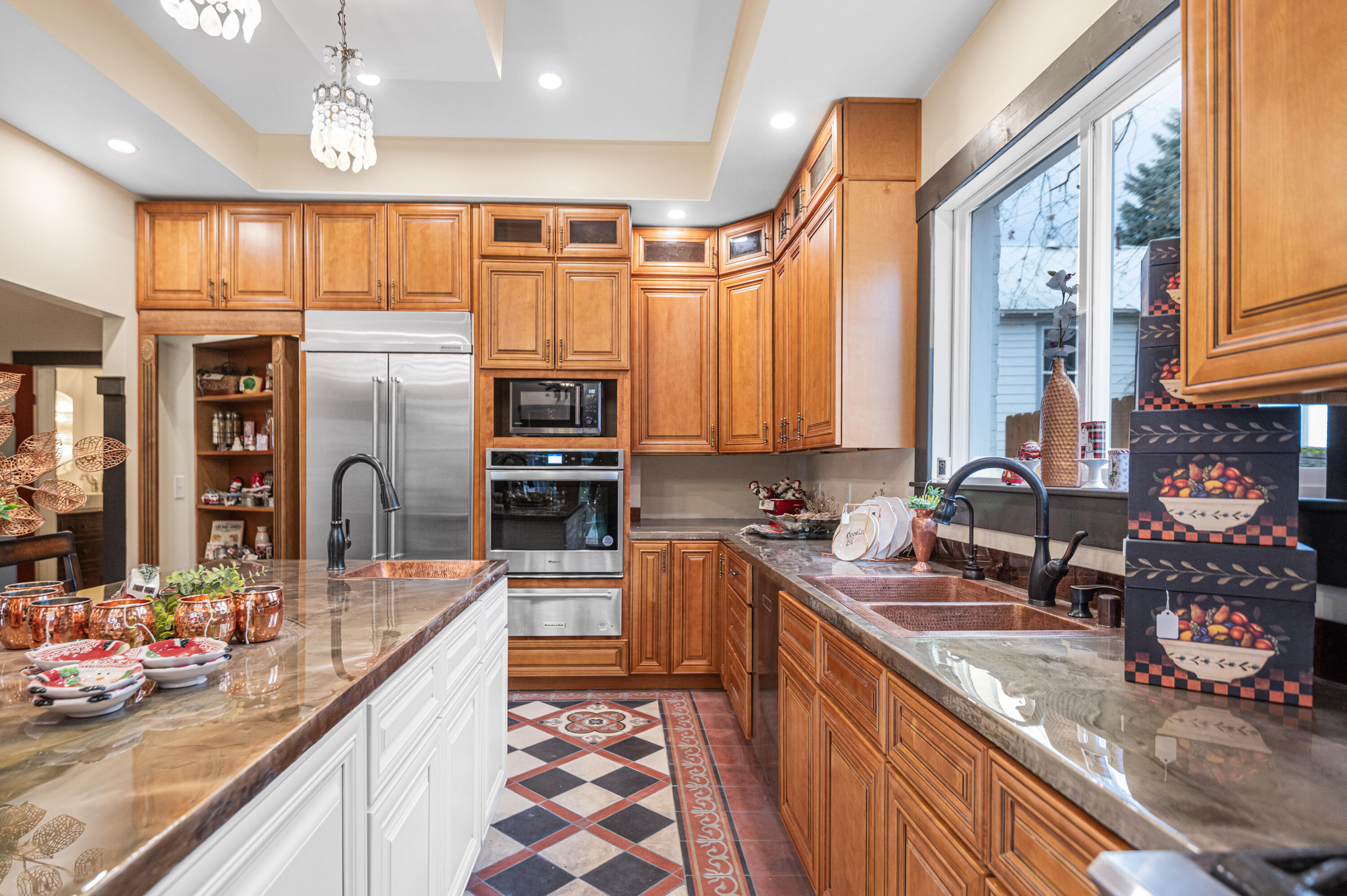 
                        Property photograph at
                        640 N ELM ST
                      