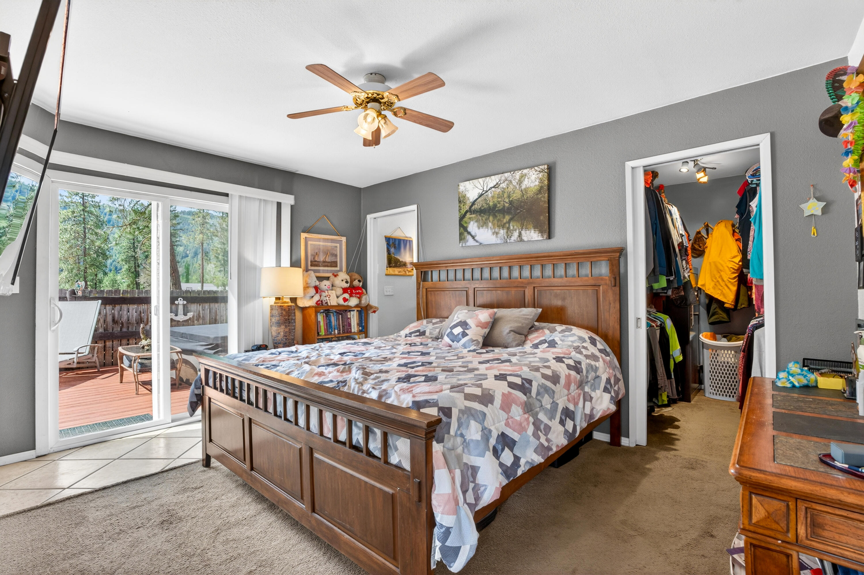 
                        Property photograph at
                        762 JOSEPH JESSICA RD
                      
