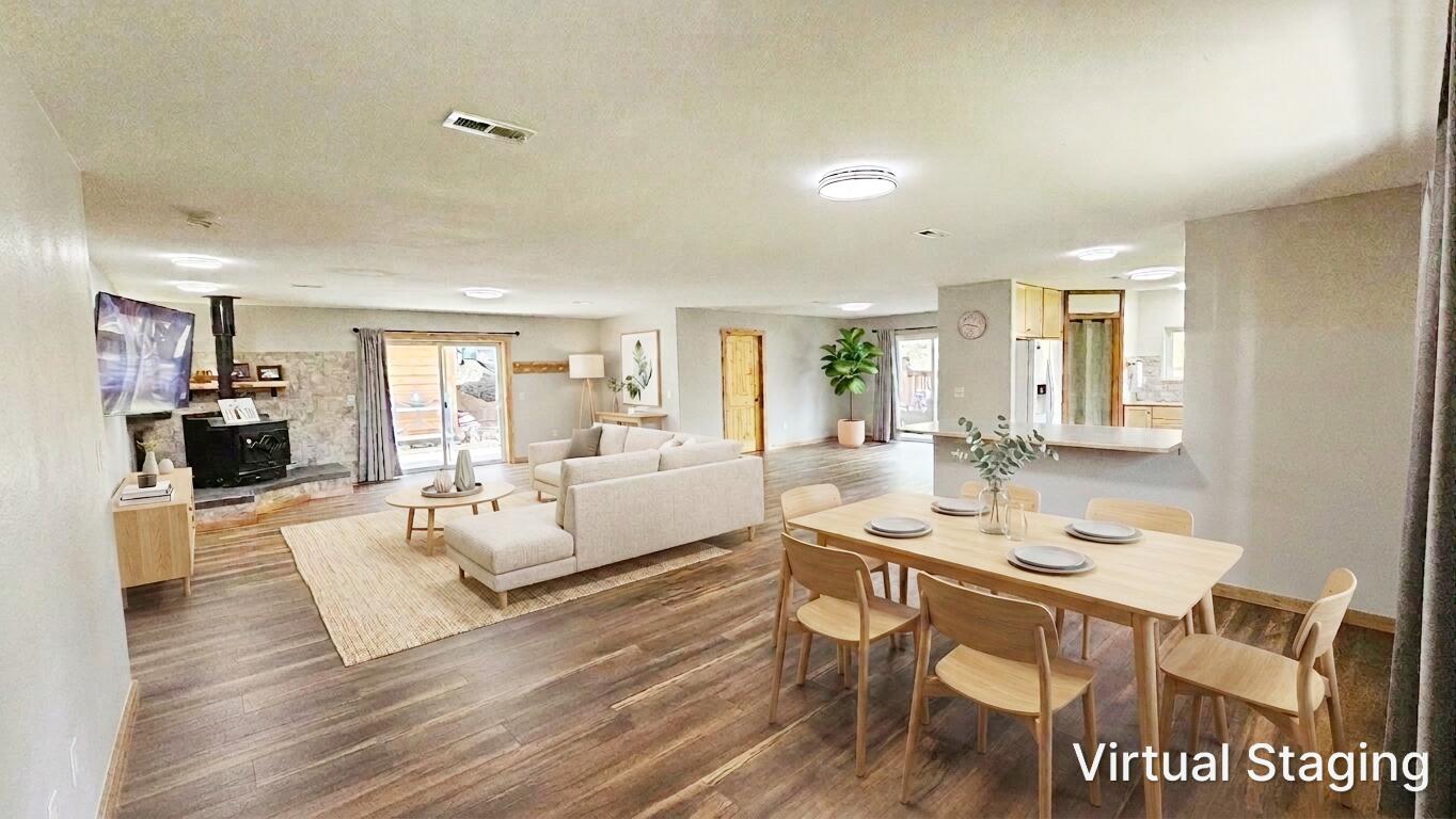 
                        Property photograph at
                        3277 OLD BALDY RD
                      