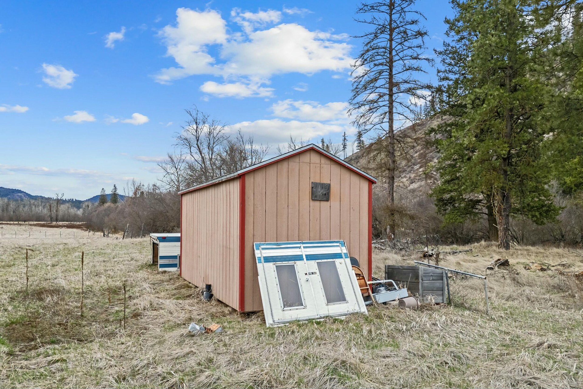 
                        Property photograph at
                        3032 WRIGHTS VALLEY RD
                      