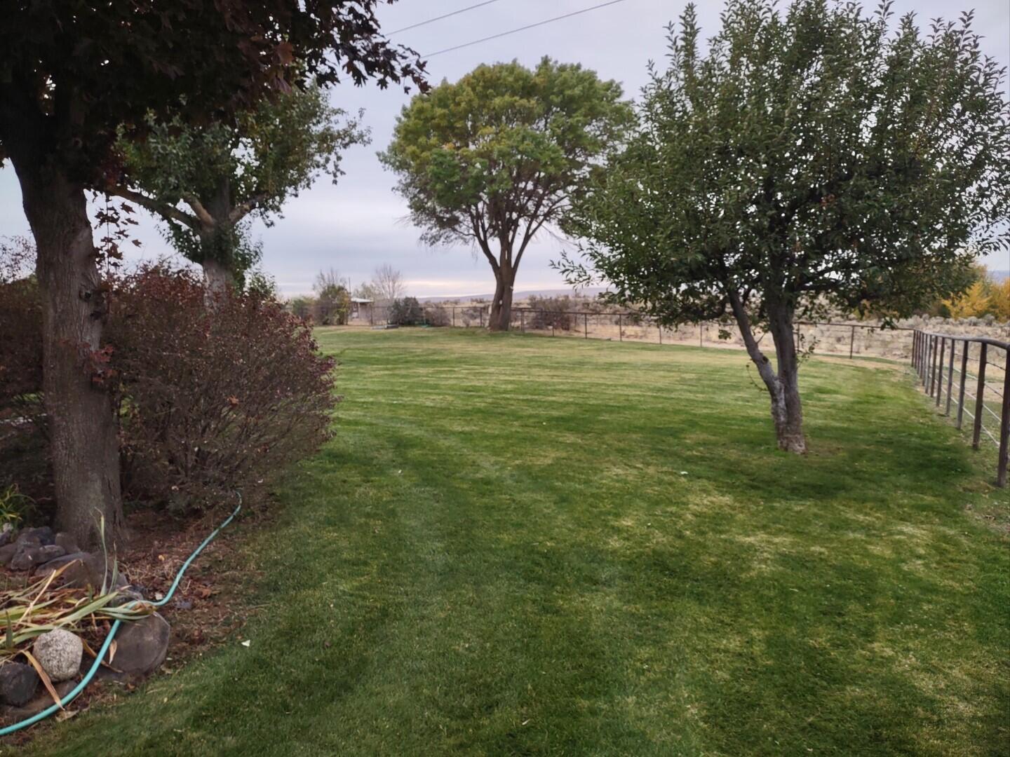 
                        Property photograph at
                        2175 W MCMANAMON RD
                      