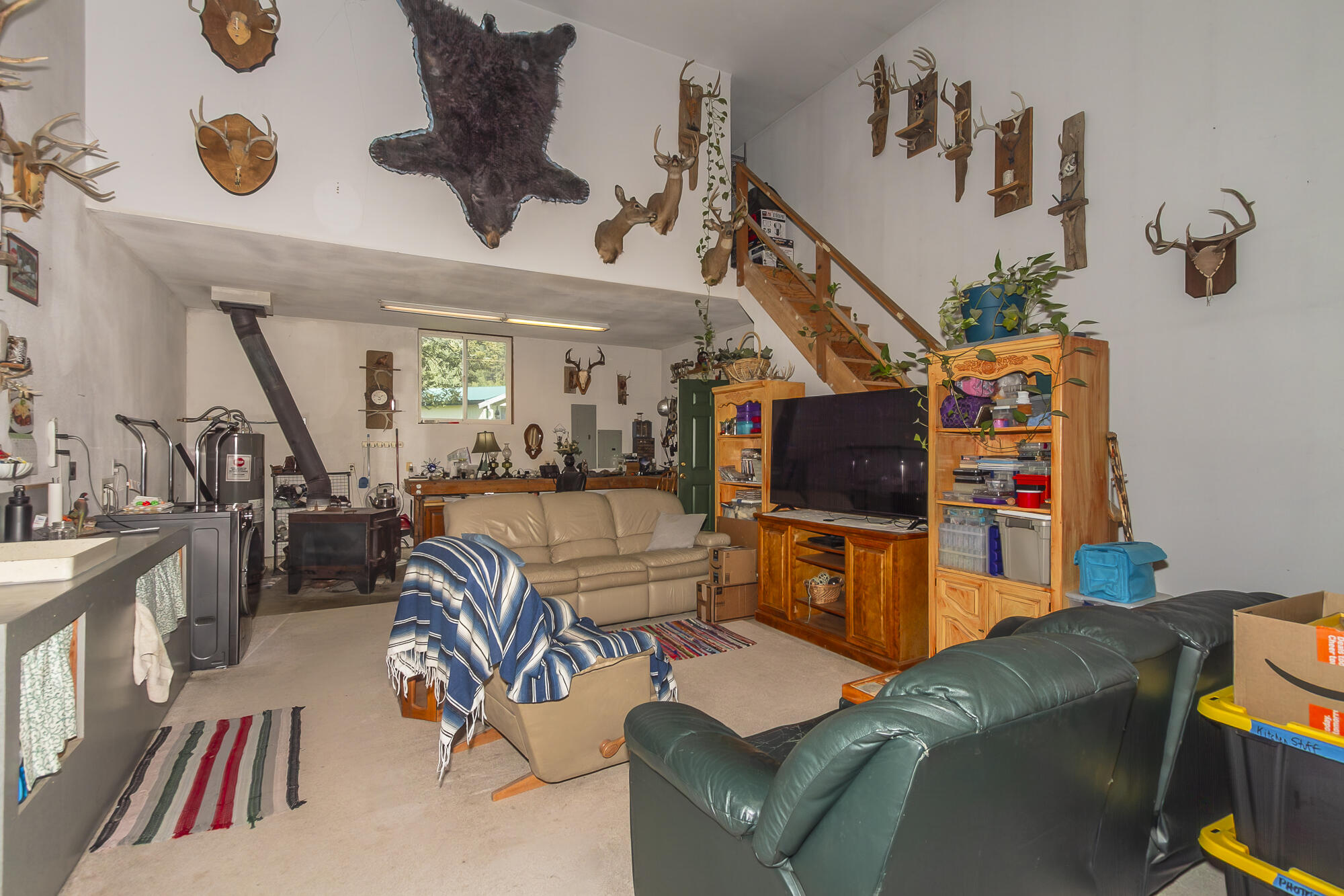 
                        Property photograph at
                        6731 RIVER WAY
                      