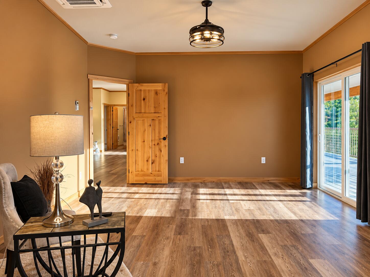 
                        Property photograph at
                        1420 SHERMAN VIEW WAY
                      
