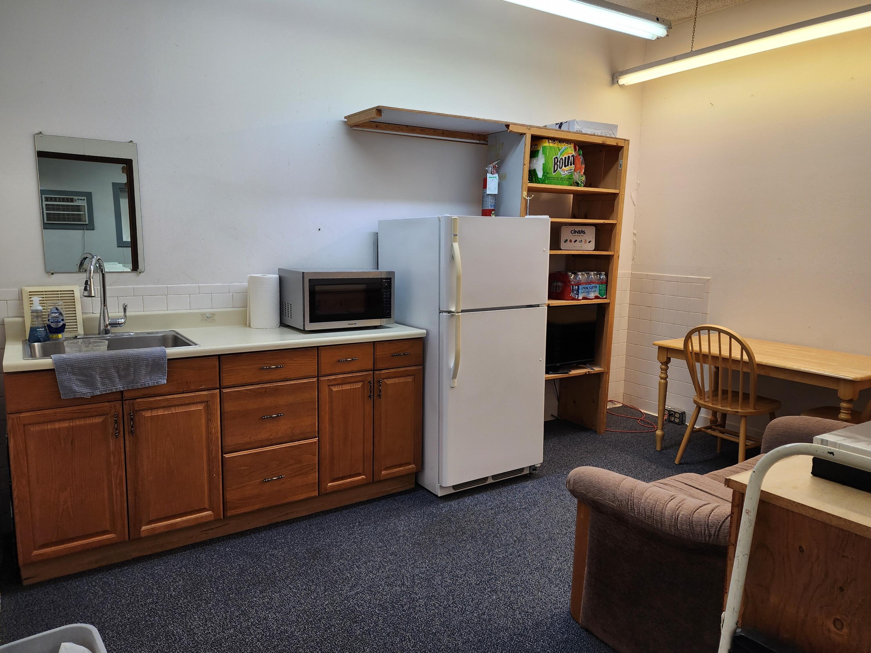 
                        Property photograph at
                        153 N WYNNE ST
                      