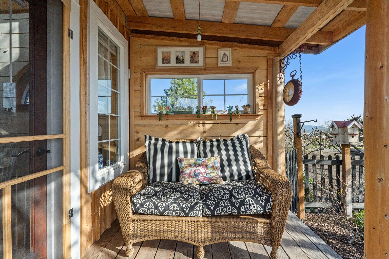 
                        Property photograph at
                        717 CONRAD HILL WAY
                      