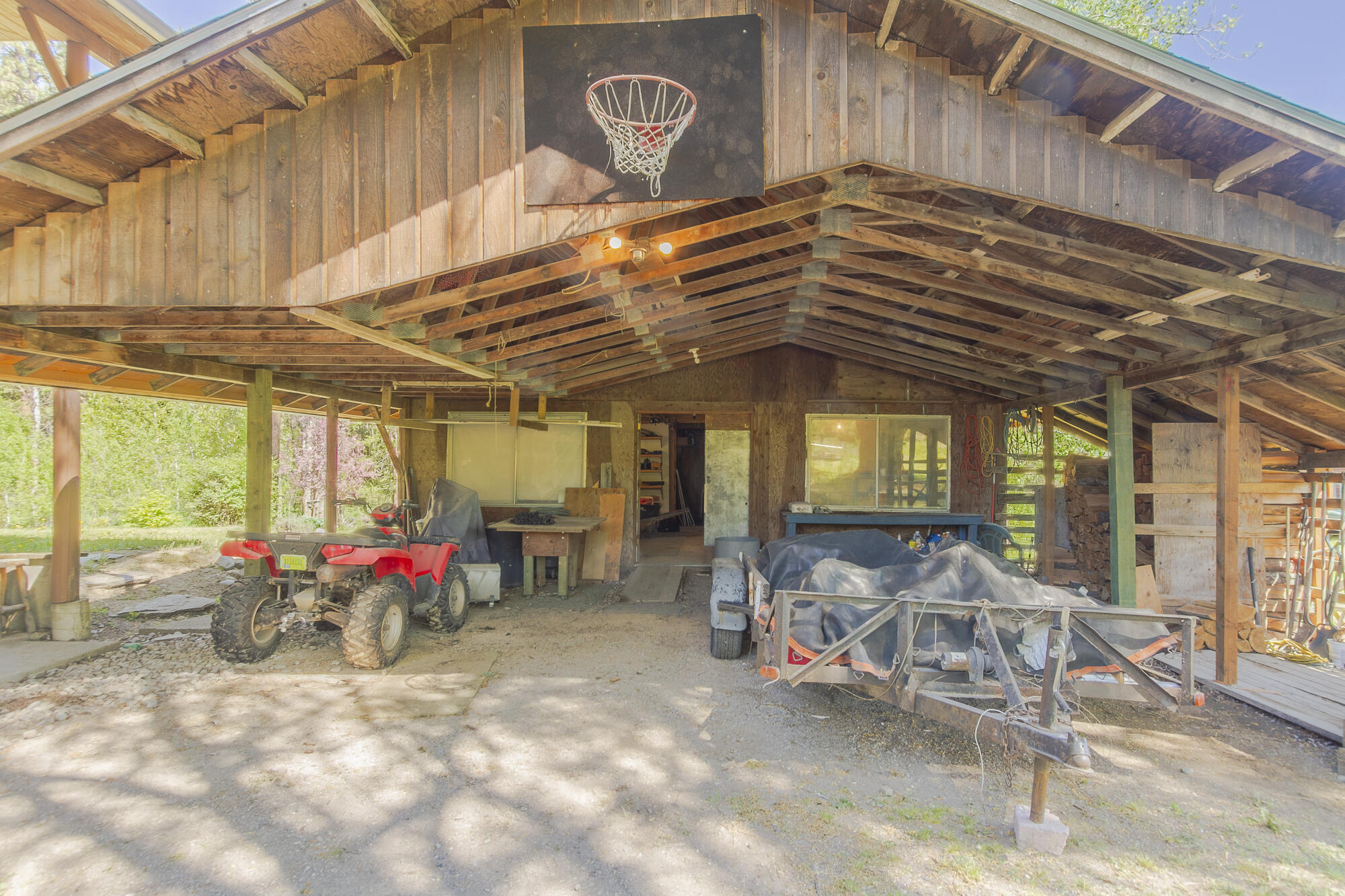 
                        Property photograph at
                        798 BARZEE RD
                      
