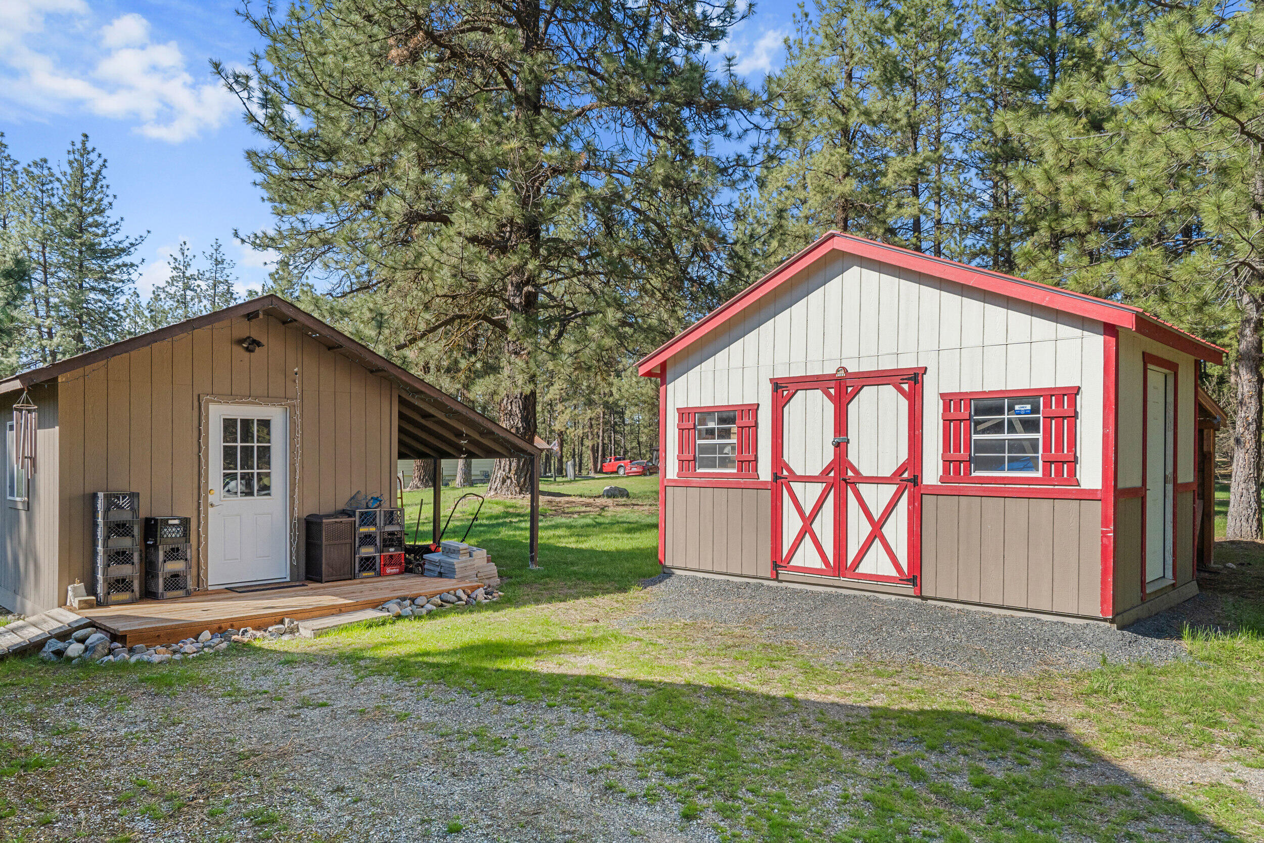 
                        Property photograph at
                        753 C ARDEN BUTTE RD
                      