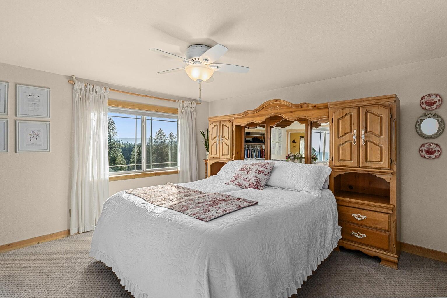 
                        Property photograph at
                        717 CONRAD HILL WAY
                      