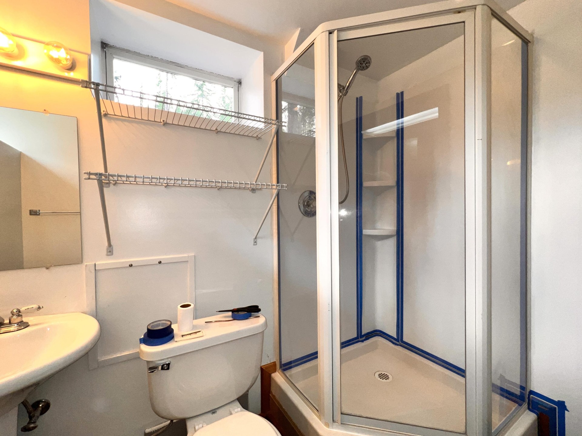 
                        Property photograph at
                        5 VISTA DR
                      
