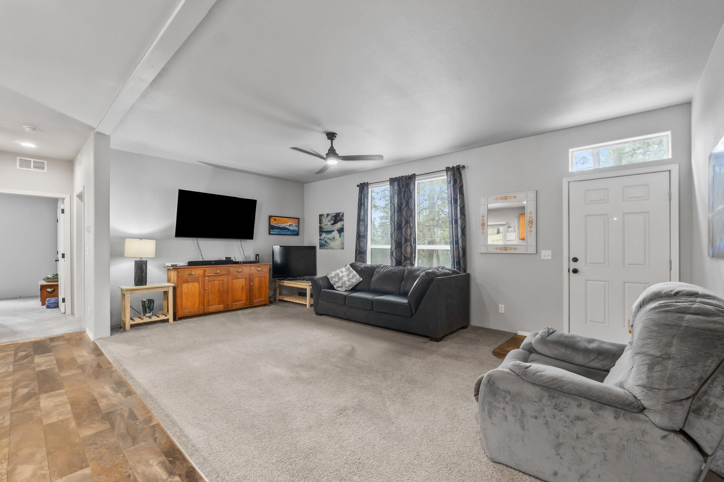 
                        Property photograph at
                        1477 COLLEGE LN
                      