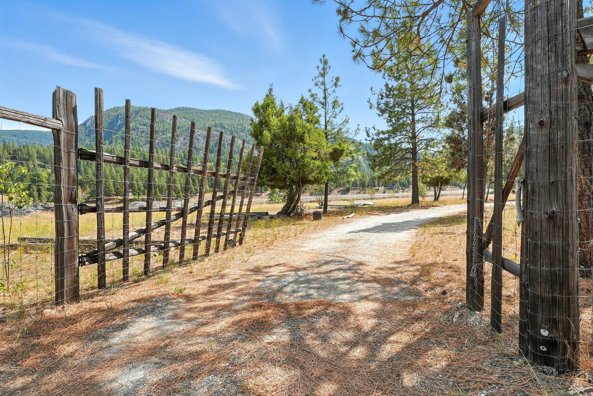 
                        Property photograph at
                        4004 NORTHPORT FLAT CREEK RD
                      