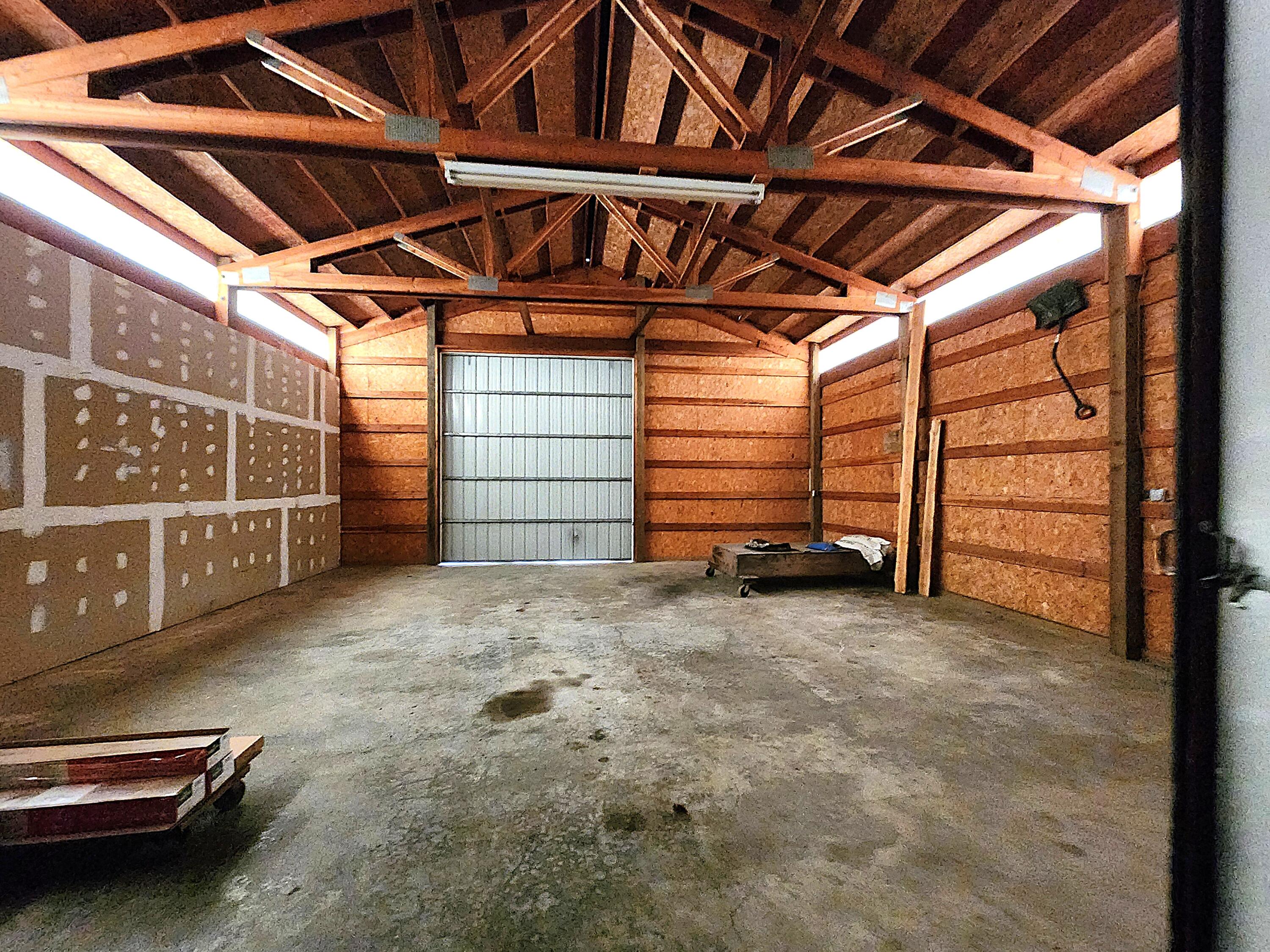 
                        Property photograph at
                        98 TALL TIMBER LN
                      