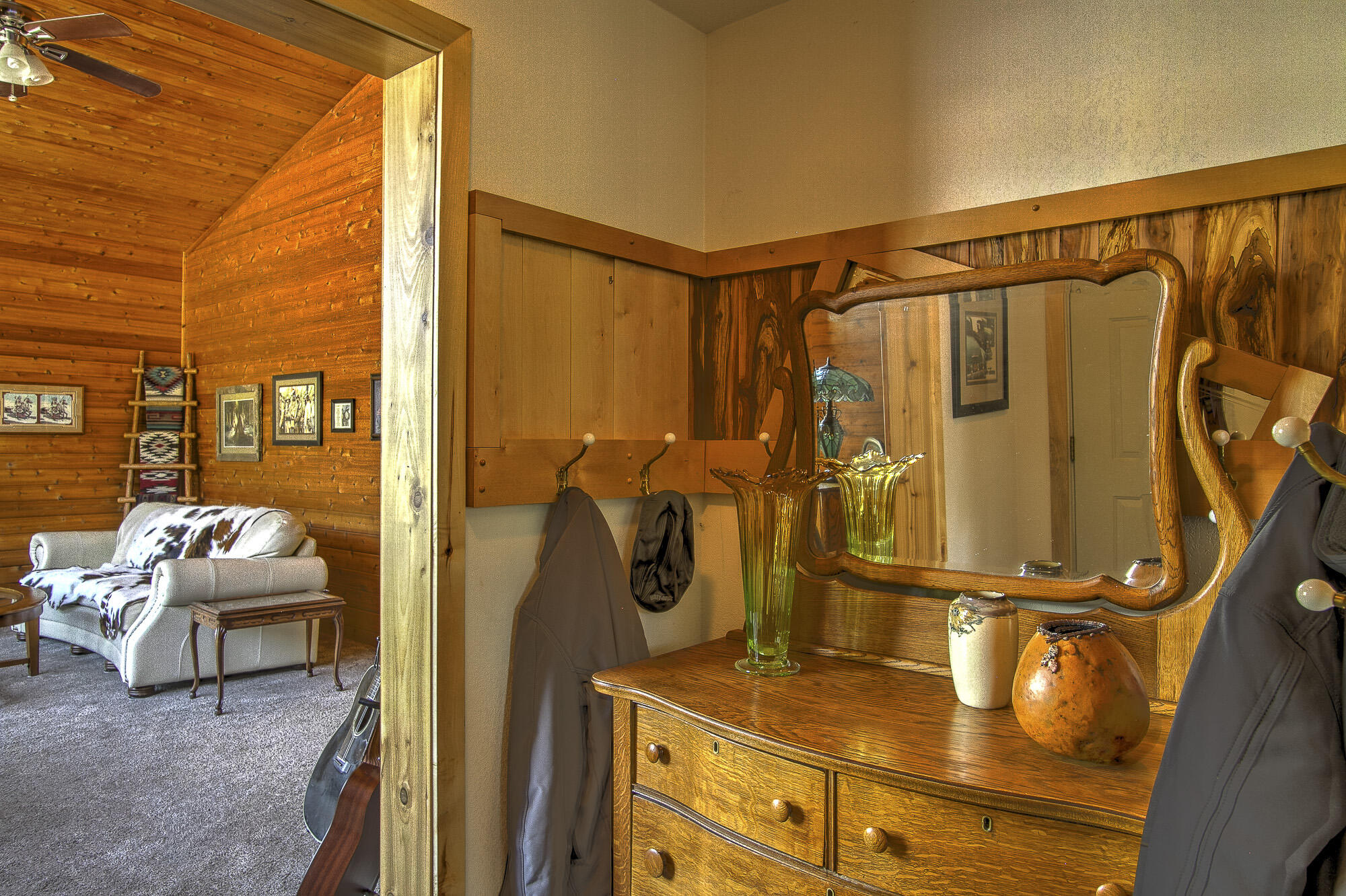 
                        Property photograph at
                        3829 DEEP LAKE BOUNDARY RD
                      