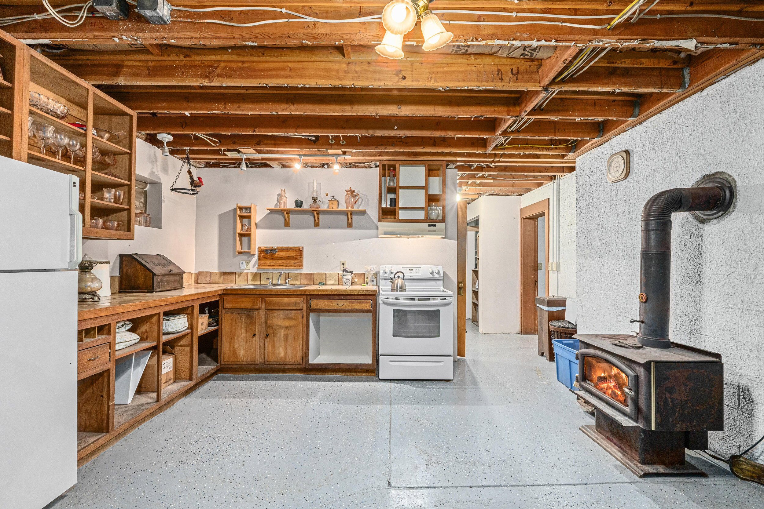 
                        Property photograph at
                        4158 LUMBERG RD
                      