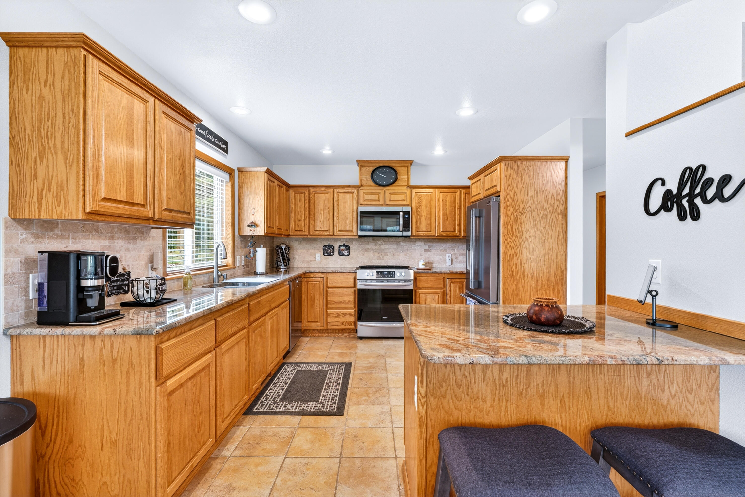 
                        Property photograph at
                        257 EAGLE DR
                      