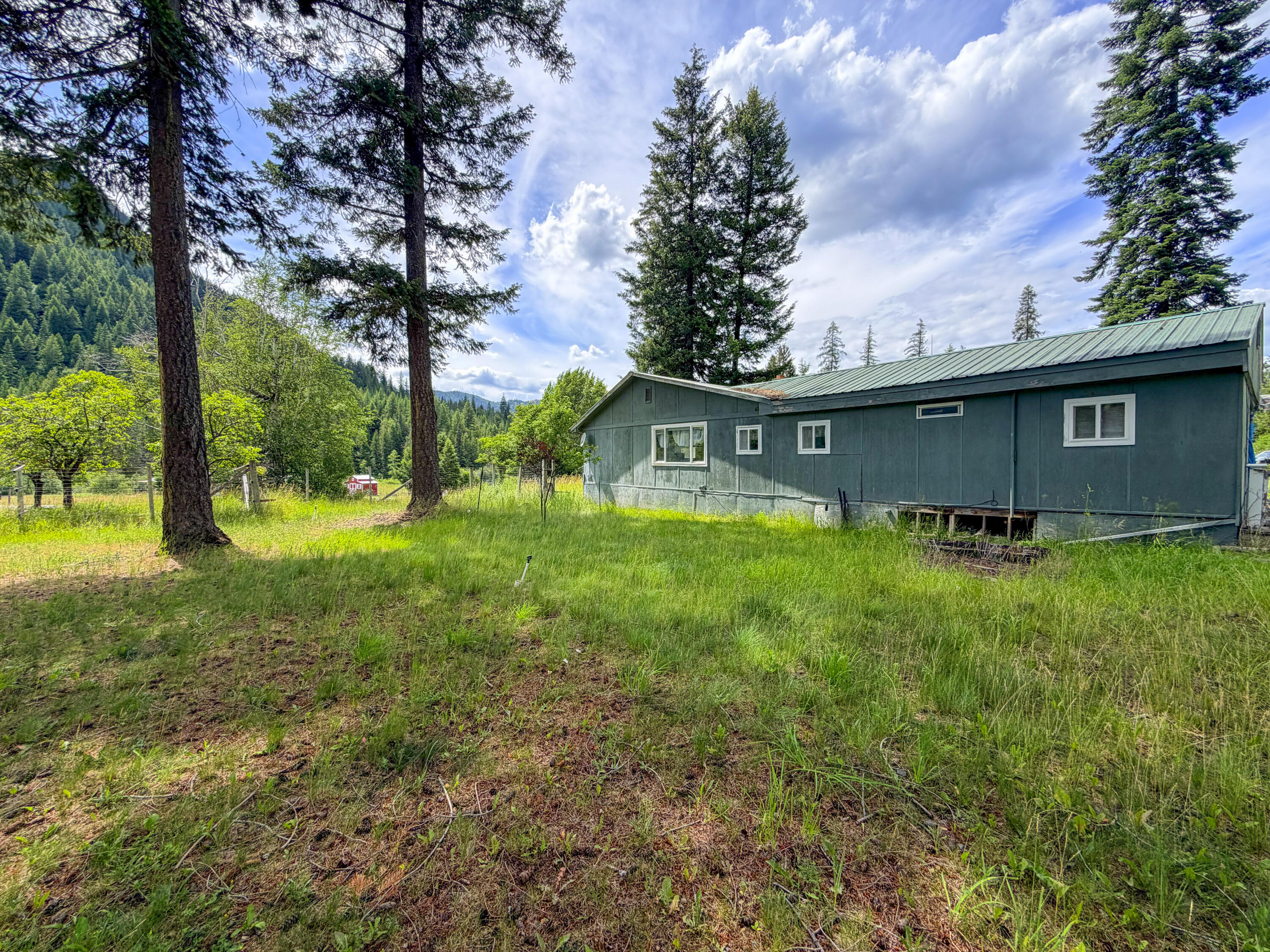 
                        Property photograph at
                        3154 HEATHER LANE
                      