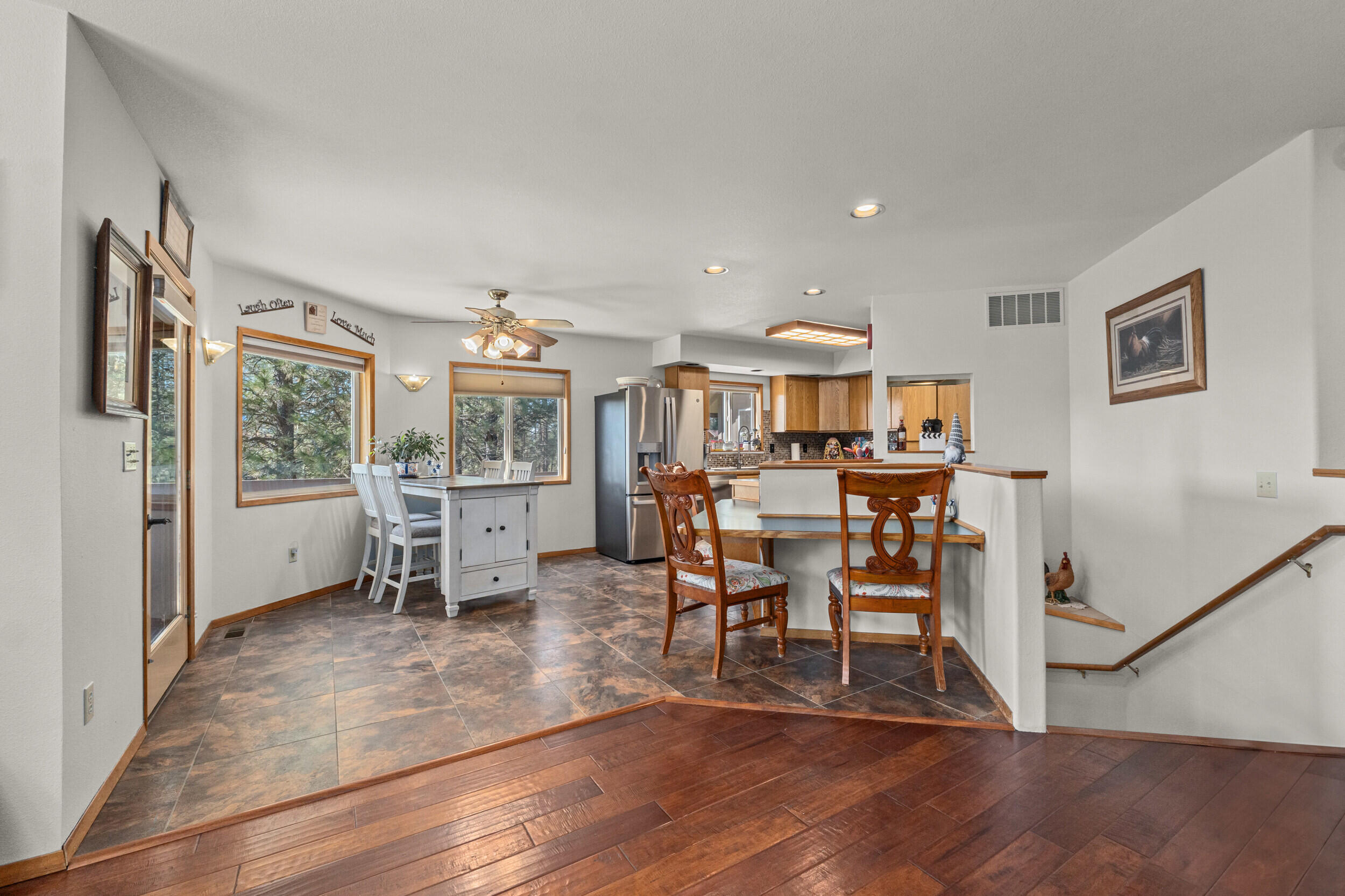 
                        Property photograph at
                        753 C ARDEN BUTTE RD
                      
