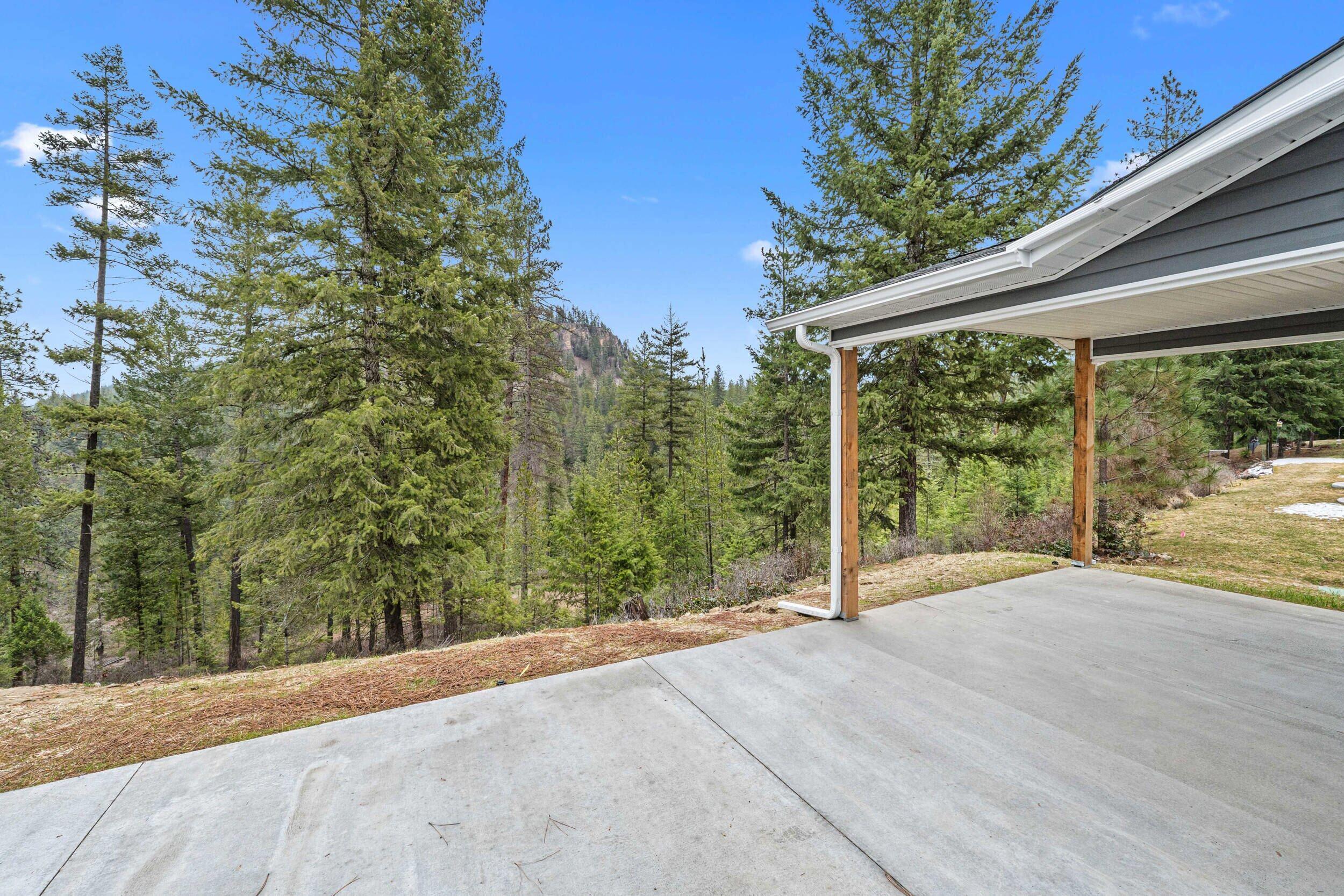 
                        Property photograph at
                        2528 CANYON CREST WAY
                      
