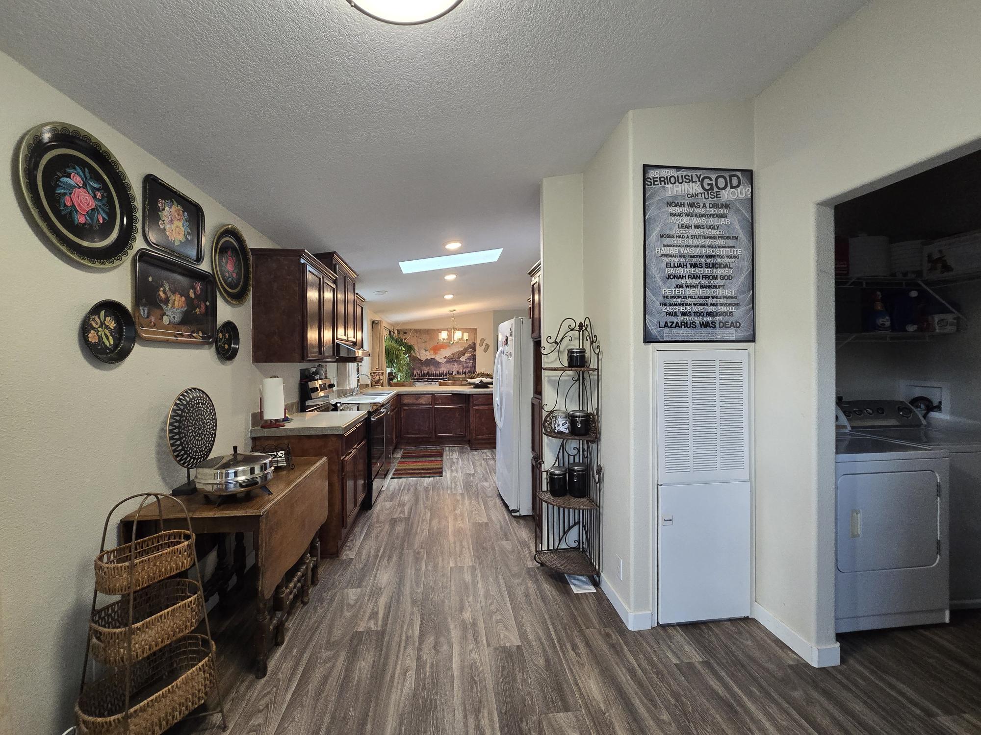 
                        Property photograph at
                        604 N WEST ST
                      