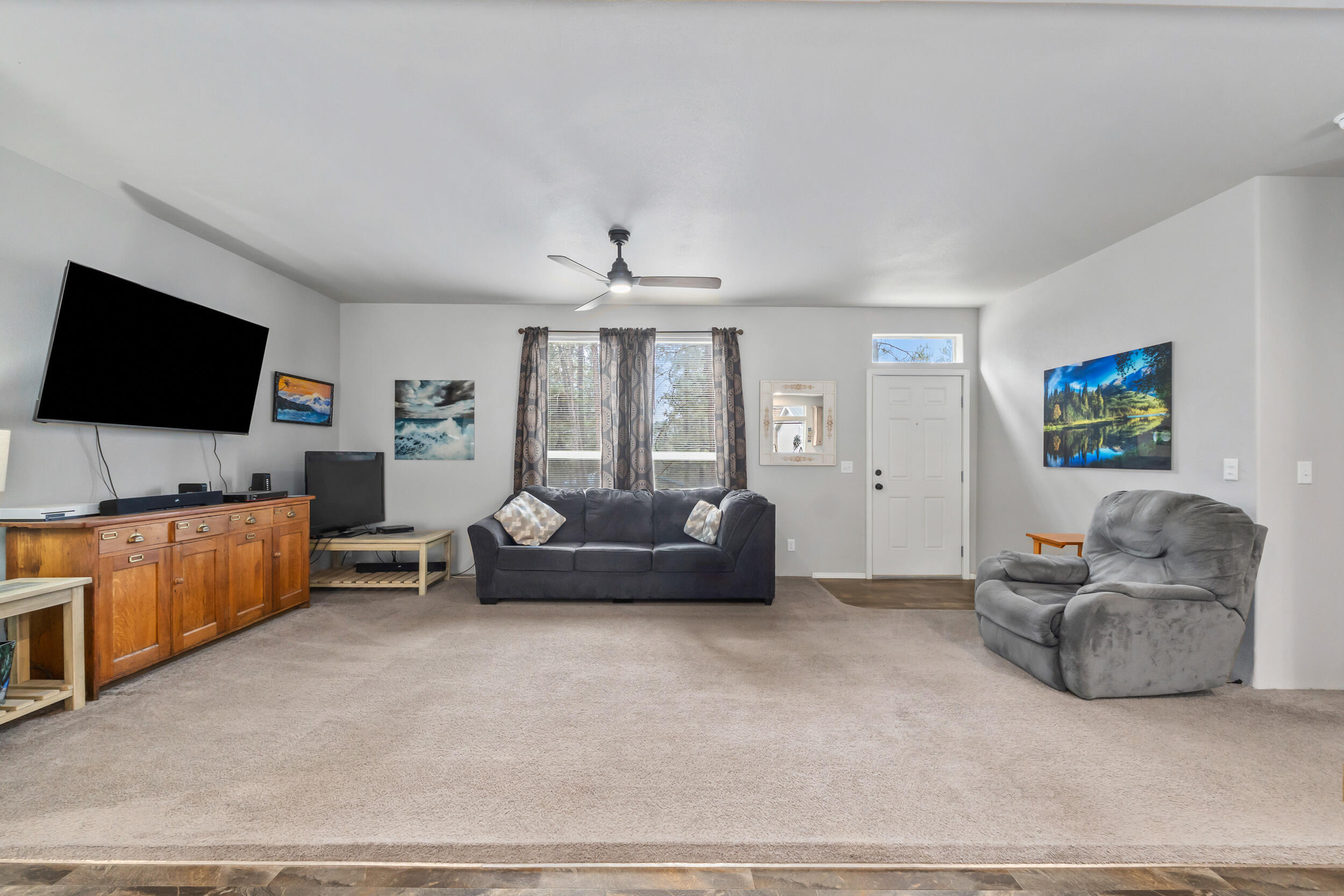 
                        Property photograph at
                        1477 COLLEGE LN
                      