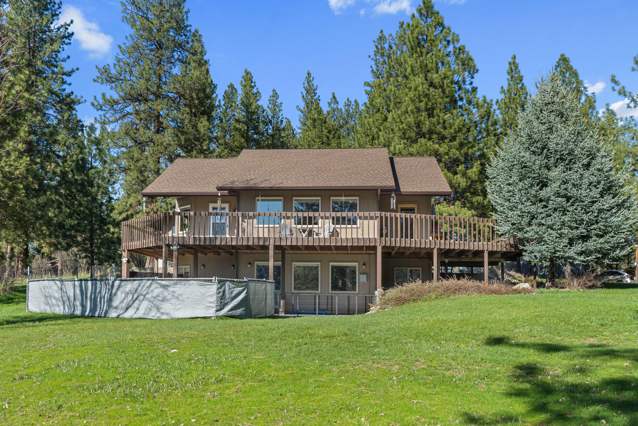
                        Property photograph at
                        753 C ARDEN BUTTE RD
                      