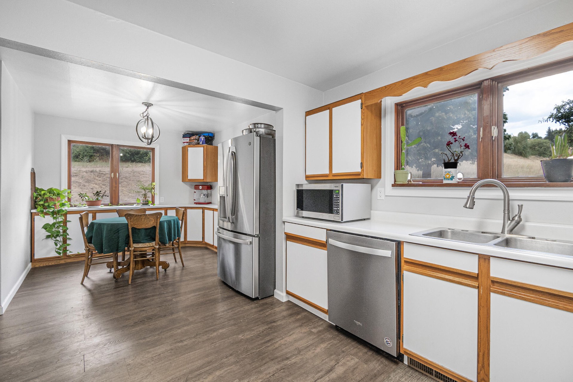 
                        Property photograph at
                        792 A HWY 395 N
                      